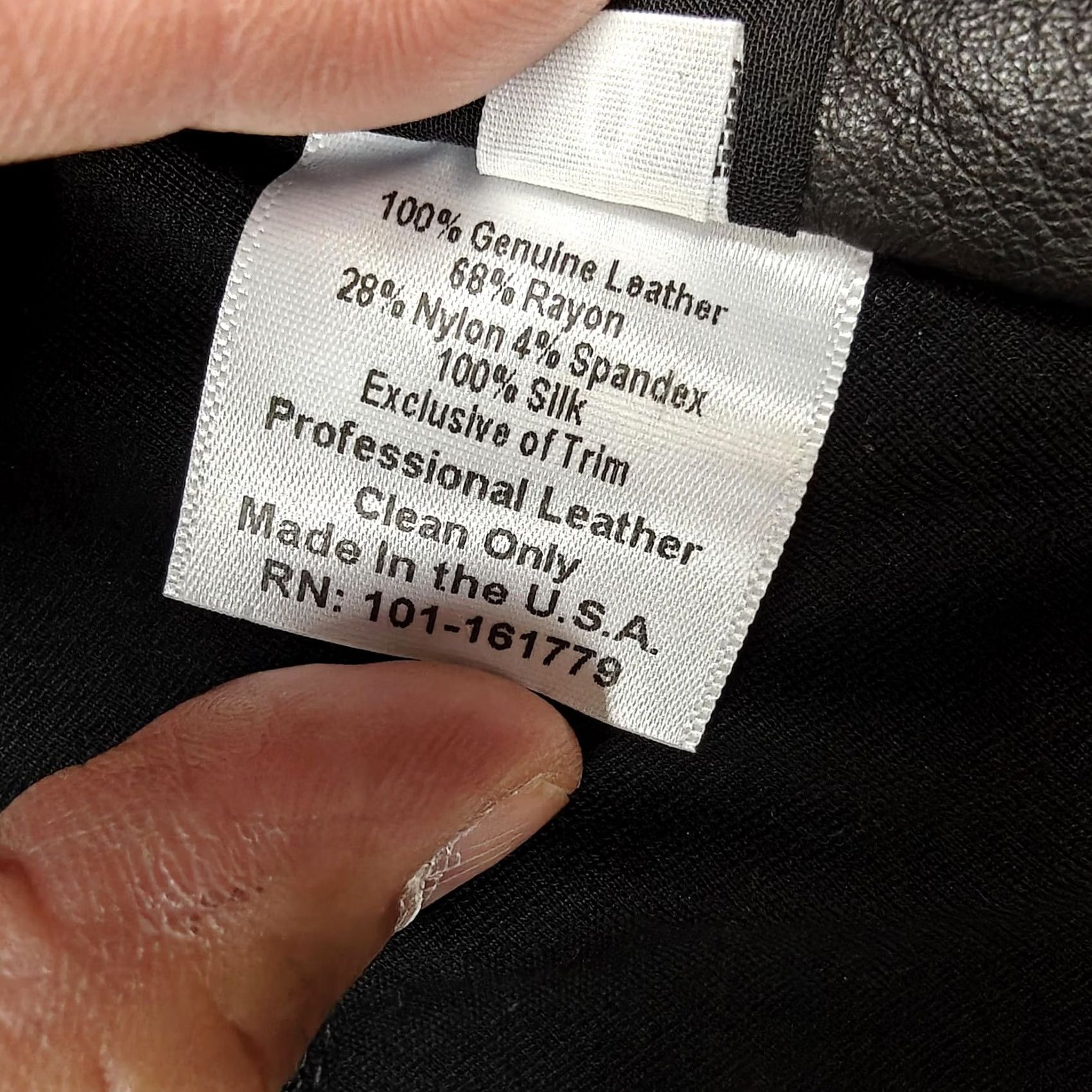 Vintage Illia Jacket Womens 0 Black Leather Croc Embossed Moto Asym Zip Pockets Stretch Jacket, Black, Womens, 0, Leather, Zip, Pockets, Moto, Illia, 90s? Size XS / US 0-2 / IT 36-38 - 6 Thumbnail