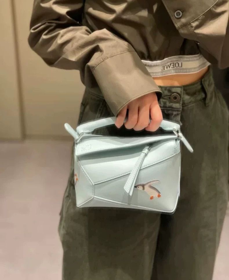 Loewe LOEWE size os Yamato Chiyu Glacier Blue Penguin Mini Puzzle Size ONE SIZE - 3 Thumbnail