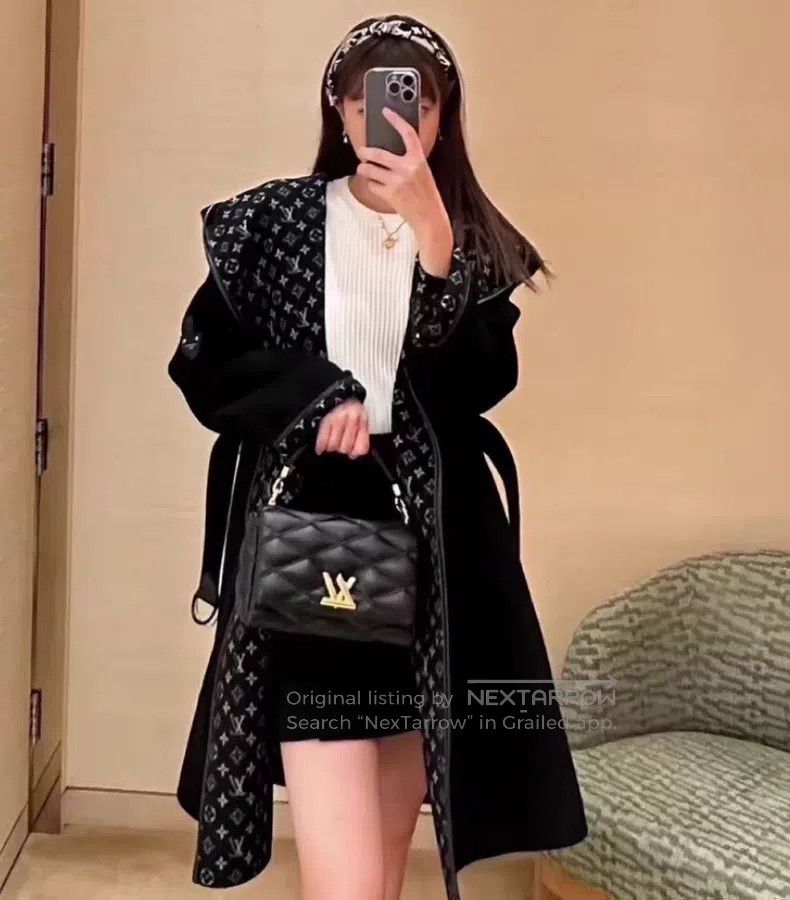 Louis Vuitton Louis Vuitton Black inside logo presbyopic full print shee Size XS / US 0-2 / IT 36-38 - 9 Thumbnail