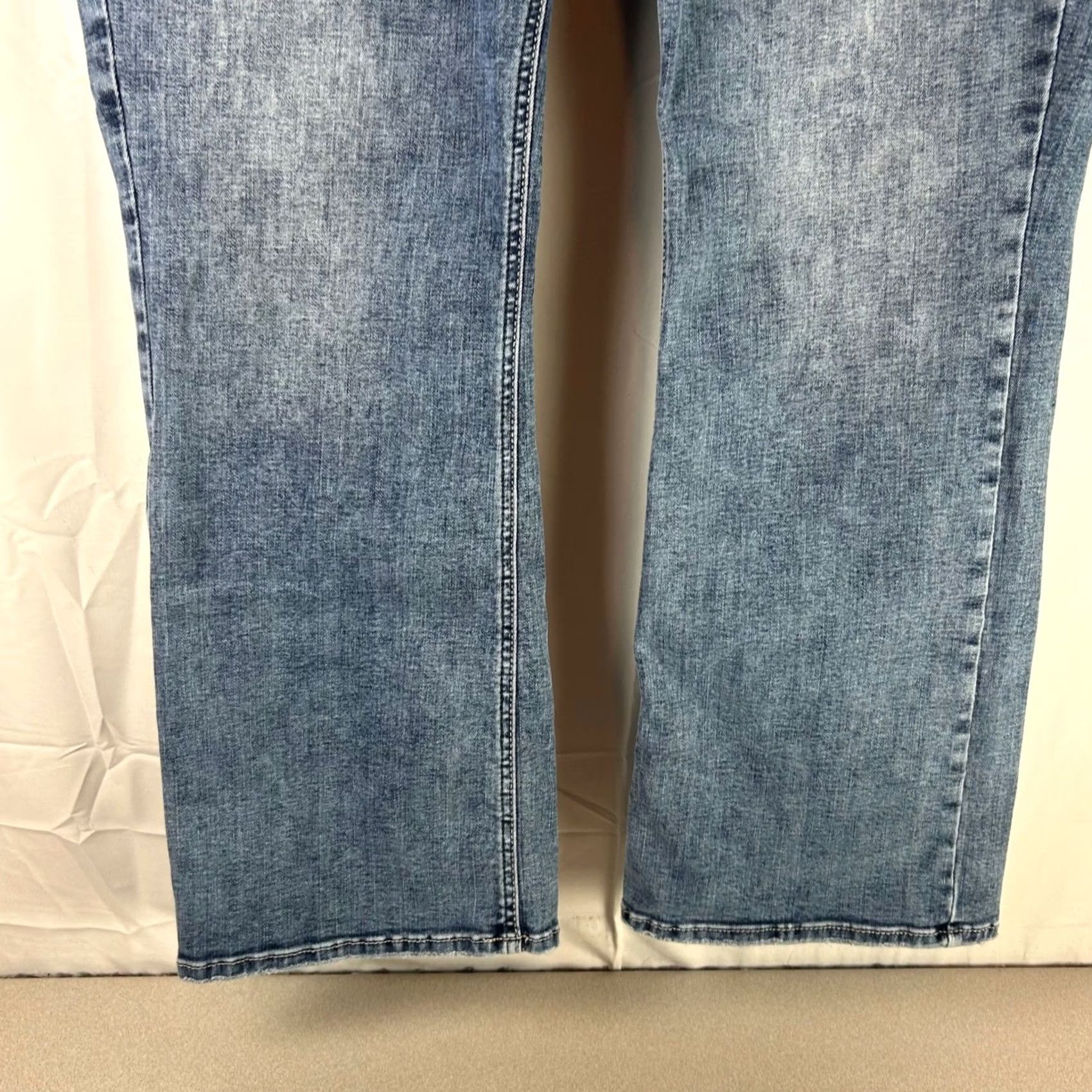 Silver Jeans Co. Silver Jeans Co Suki Bootcut Jeans Women 20W Blue Medium Wash Mid Rise Denim 38x30 Size 42" / US 20 - 3 Thumbnail