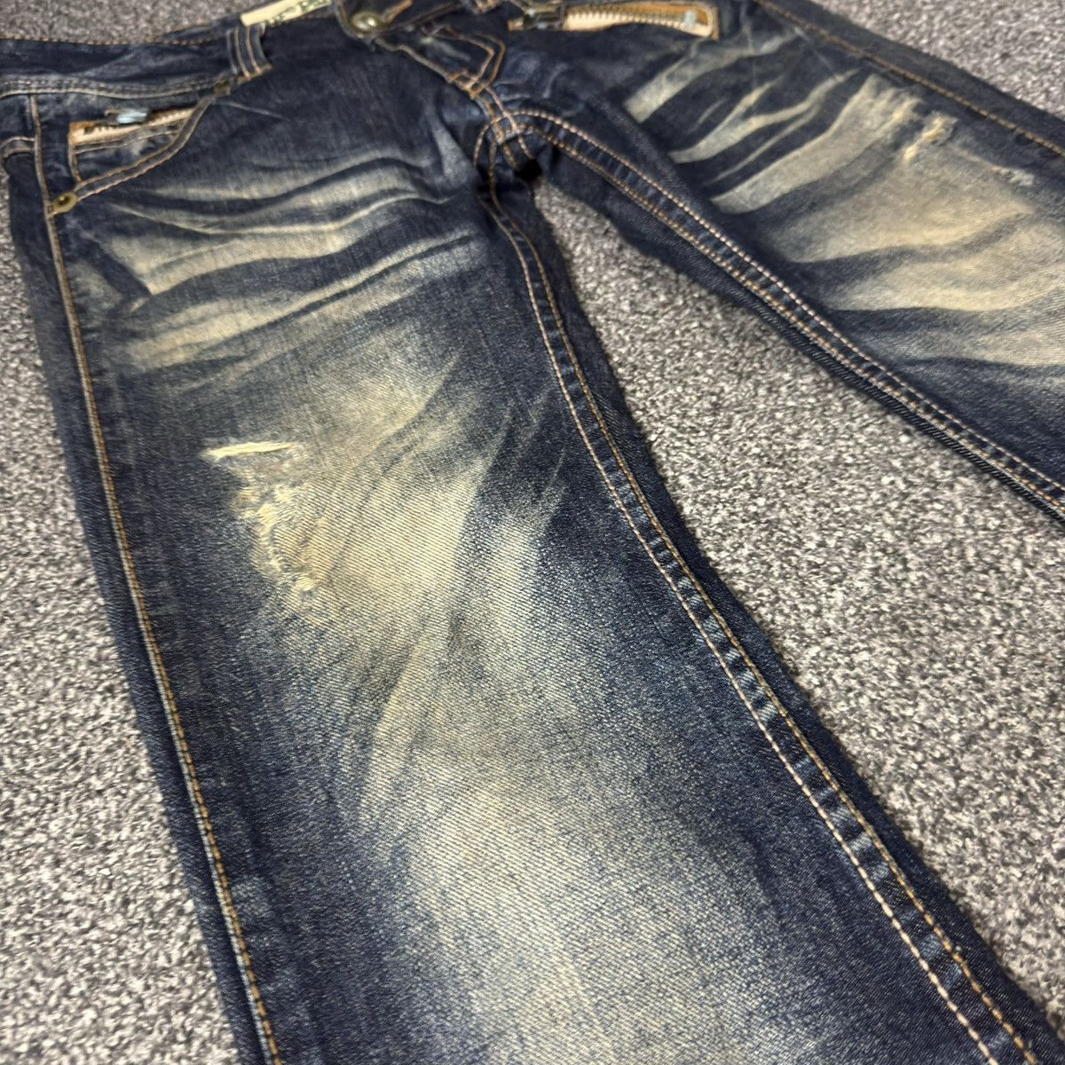 Le Grande Bleu (L.G.B.) Flared Whisker Pure Paradise Distressed Jeans Y2k Archive Size US 28 / EU 44 - 6 Thumbnail
