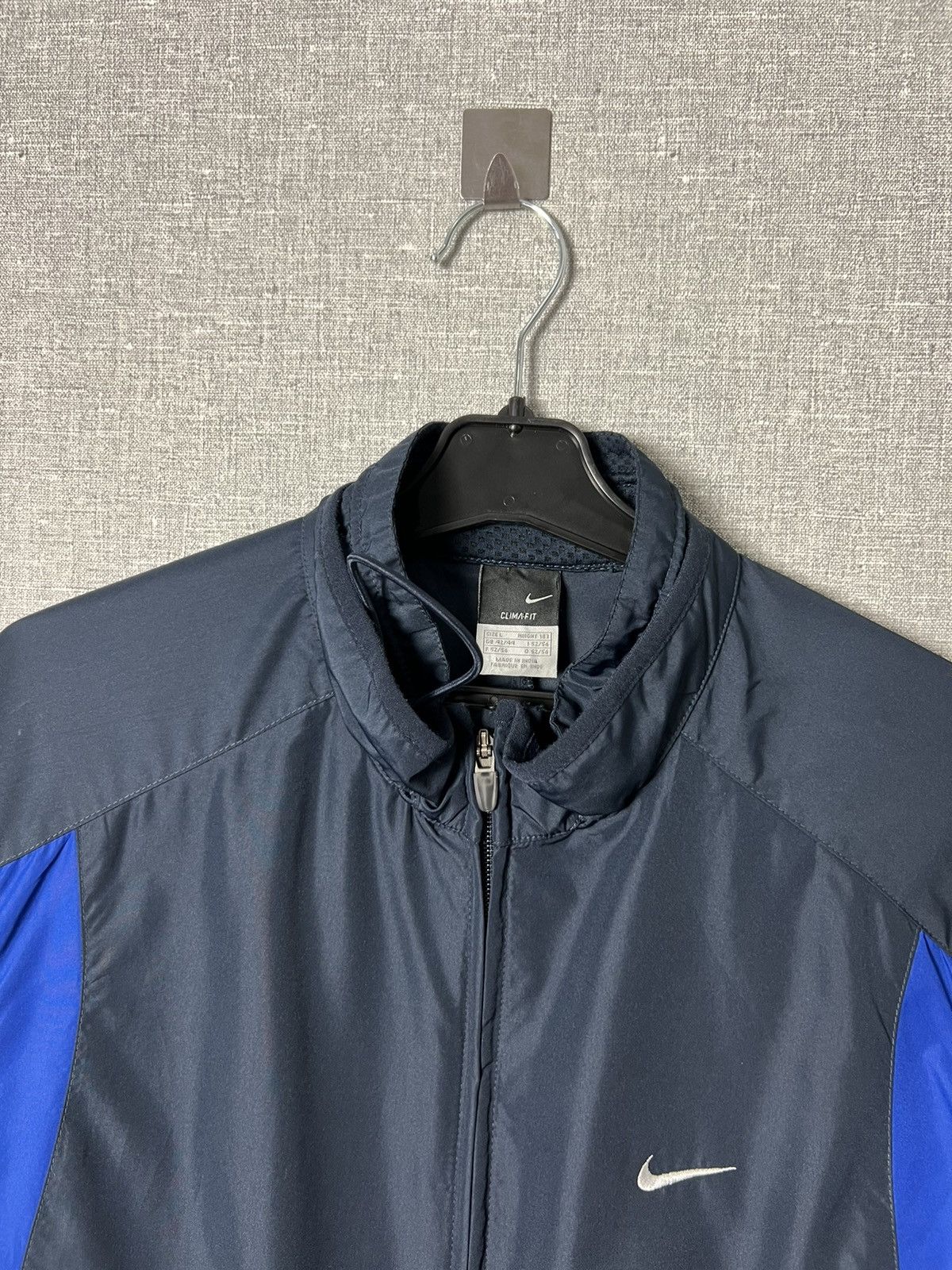 Nike Vintage Nike Swoosh Nylon Windbreaker Track Jacket Drill Size US L / EU 52-54 / 3 - 15 Thumbnail