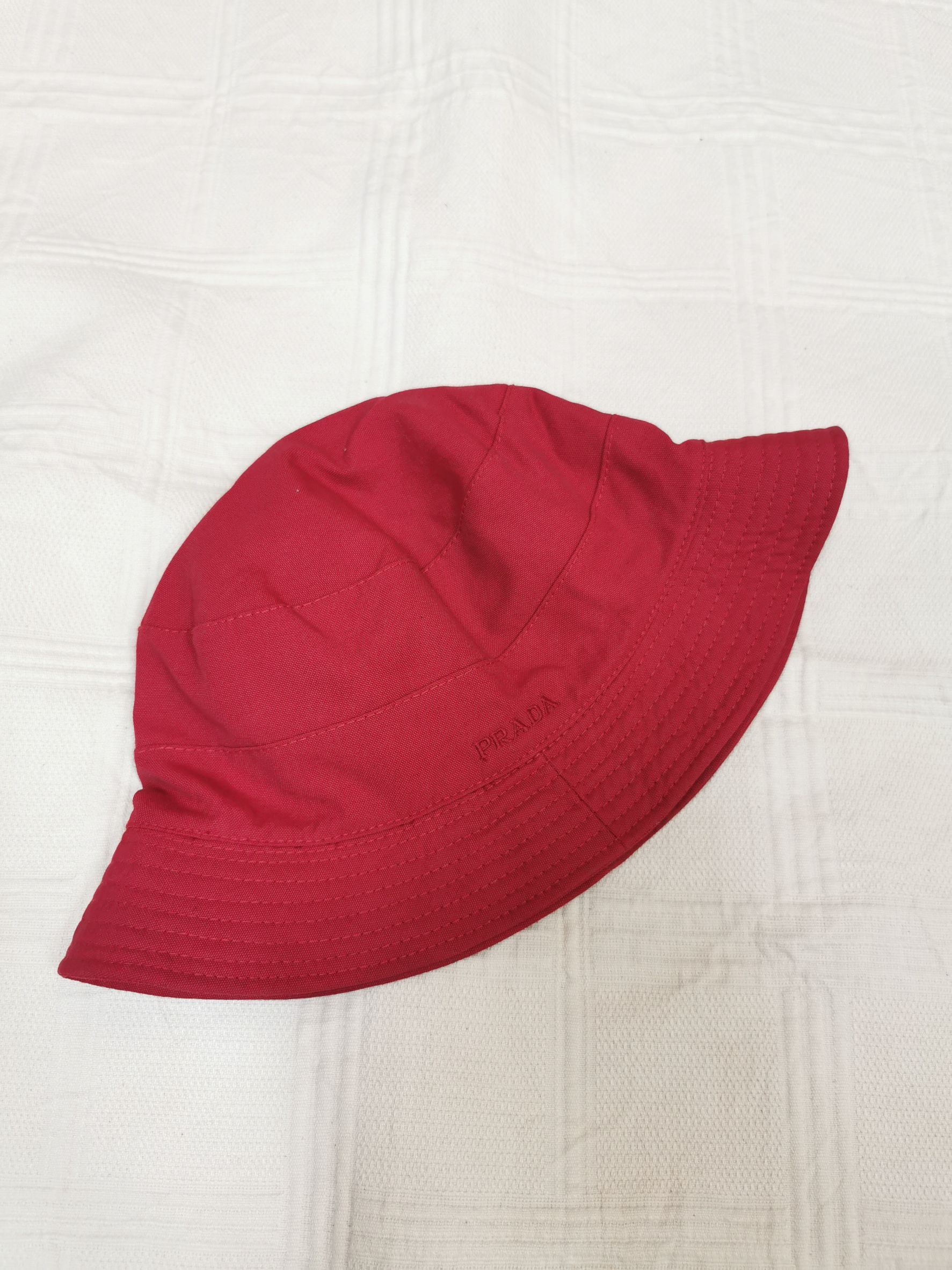 Prada 🔴Prada bucket hats🔴 Size ONE SIZE - 1 Thumbnail