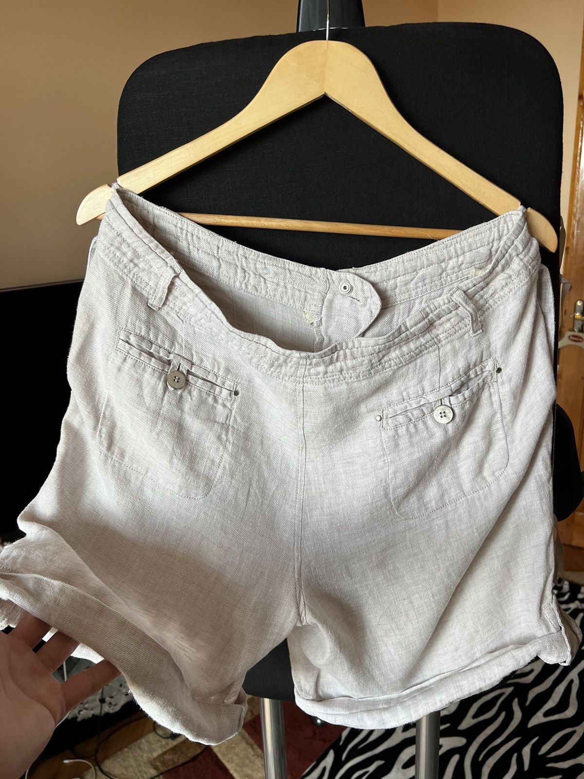 Max Mara × Weekend Max Mara Weekend Max Mara linen shorts womens Size 32" / US 10 / IT 46 - 6 Thumbnail