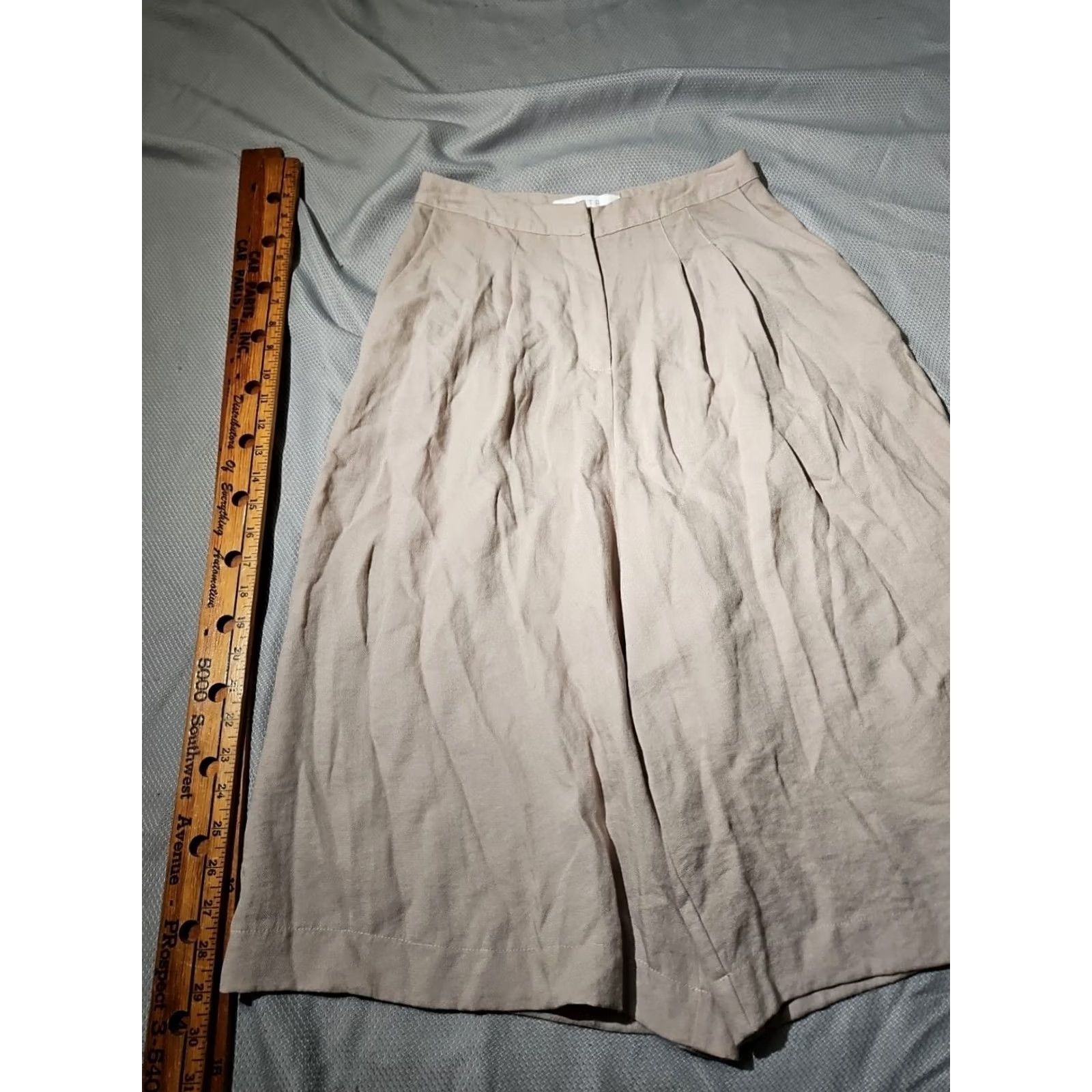 ASTR The Label ASTR The Label Pants Womens S Beige Pleated Crop Chino Luxury Preppy Wide-Leg Ankle Climate: Spring Summer Fall Women - Regular Fit Size 28" / US 6 / IT 42 - 3 Thumbnail