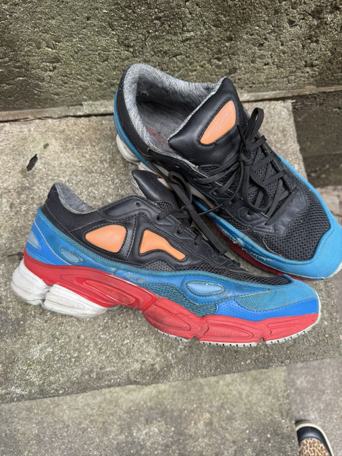 Raf Simons Raf Simons Ozweego Red Lucora Runner Size US 10 / EU 43 - 2 Thumbnail