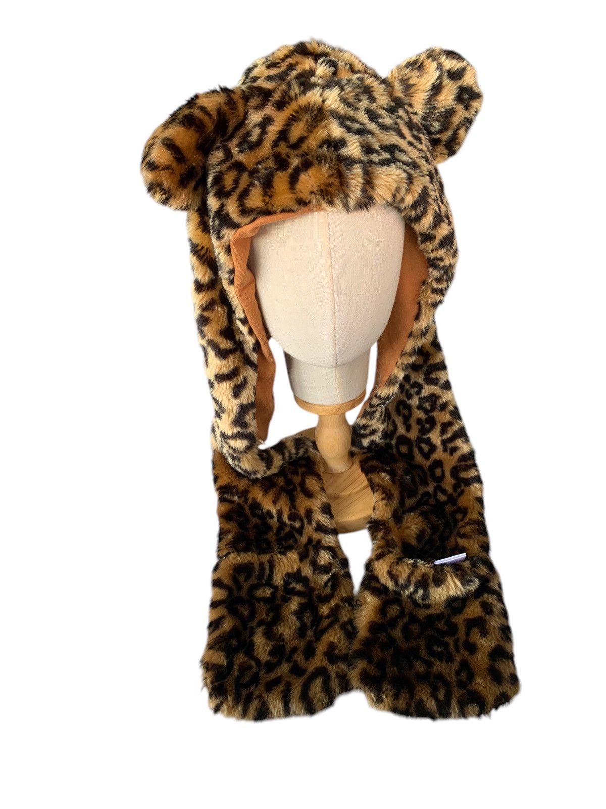 Japanese Brand Plush Leopard Horn Earflap Animals Rayalice Beanie Hats🐆 Size ONE SIZE - 8 Thumbnail