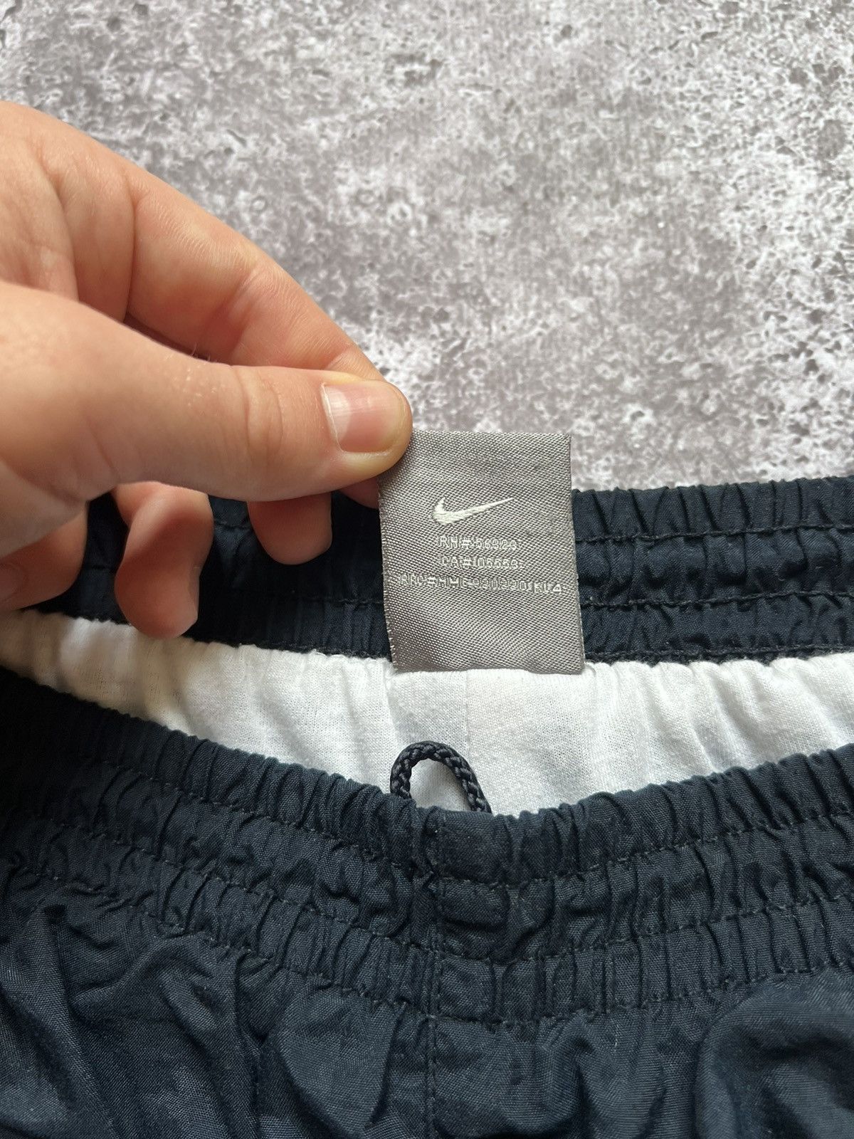 Nike × Vintage Vintage Nike Track Pants Navy Blue Y2K Size US 36 / EU 52 - 9 Thumbnail