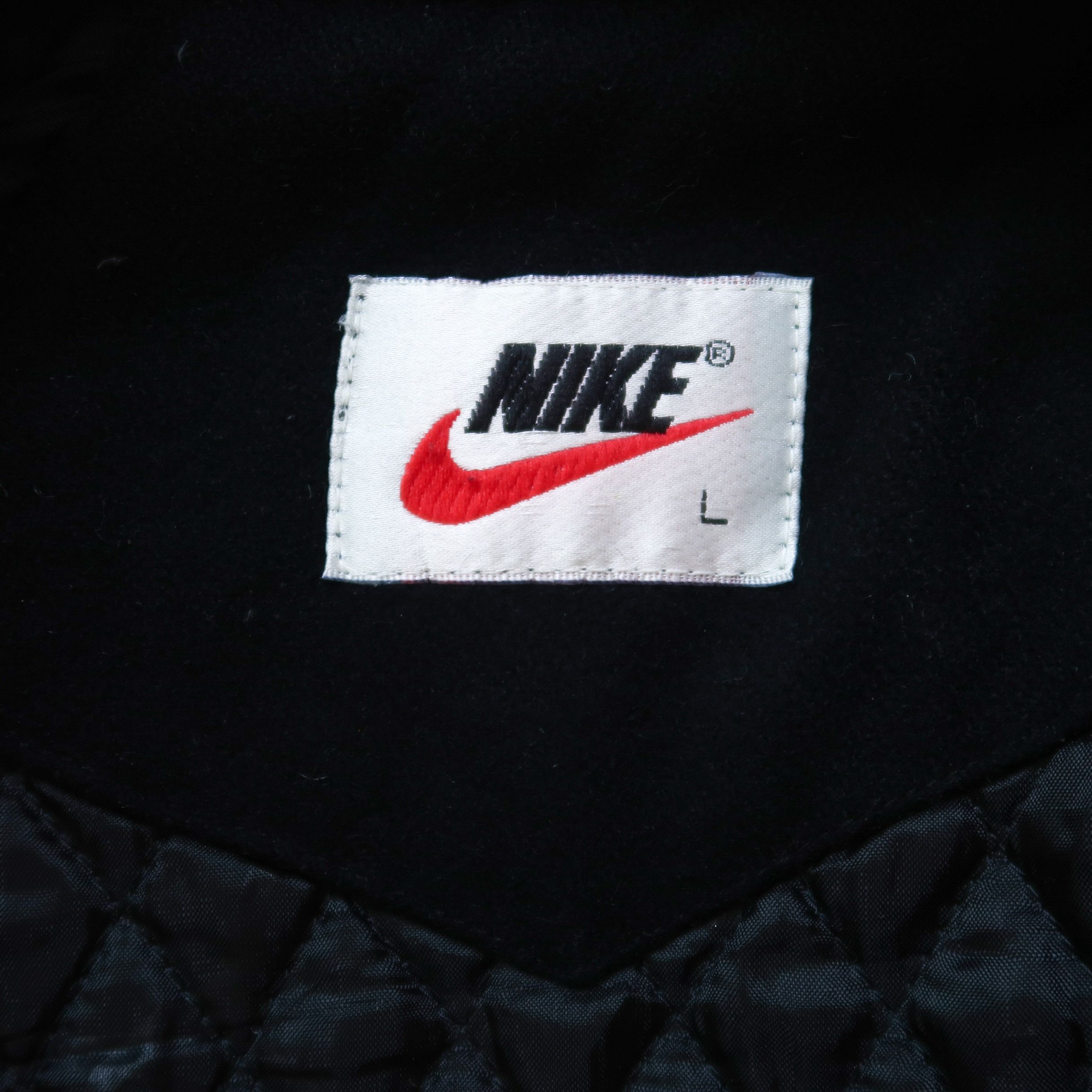 Nike Vintage 90s Nike Jordan Varsity Jacket Size US L / EU 52-54 / 3 - 11 Thumbnail