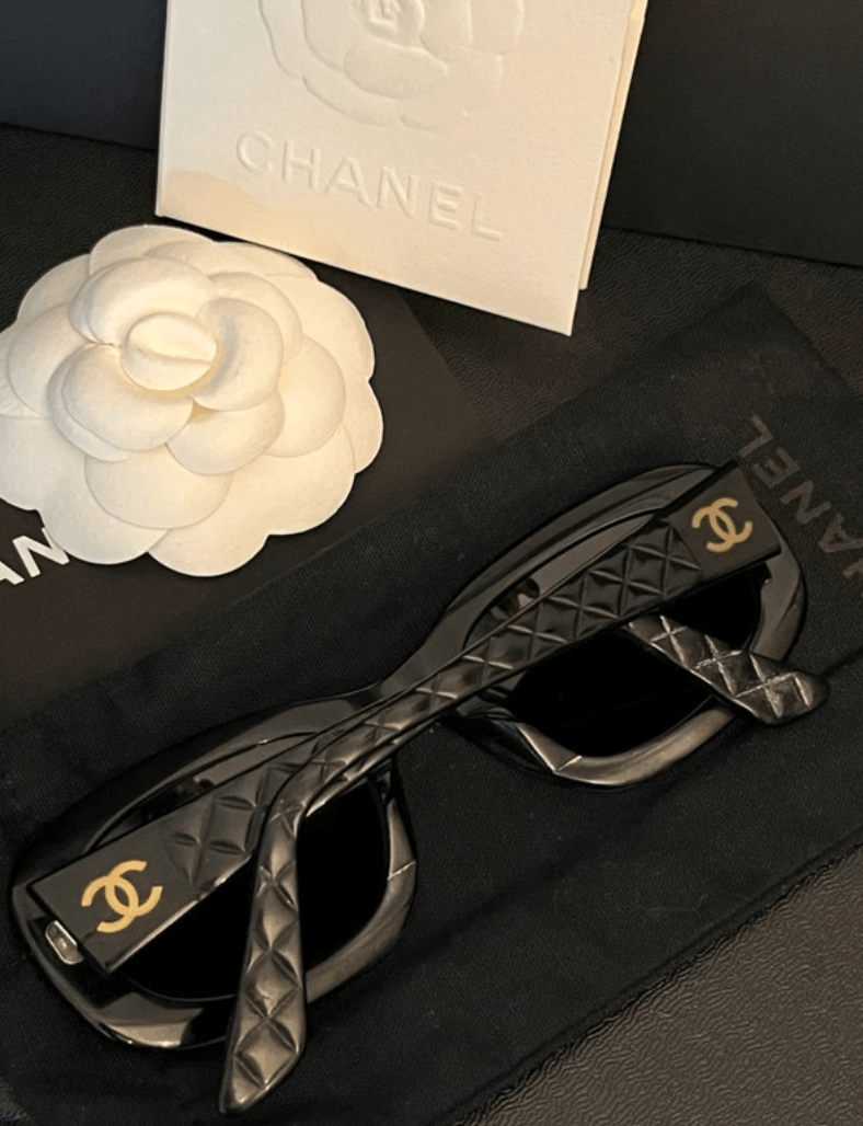 Chanel × Vintage CHANEL Sunglasses Rimless Rhinestone 4017 Shields RI832 Size ONE SIZE - 1 Thumbnail