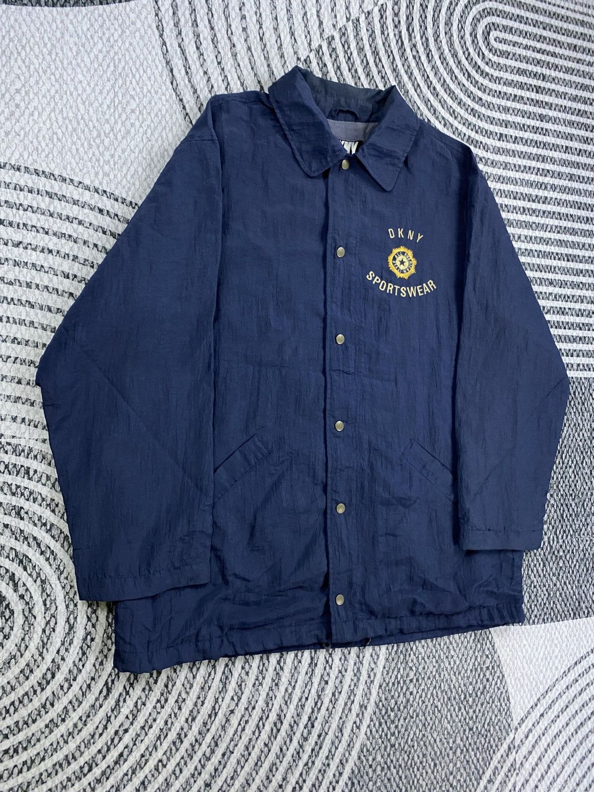 DKNY Vintage DKNY Sportswear Buttoned Coach Jacket Size US XL / EU 56 / 4 - 3 Thumbnail
