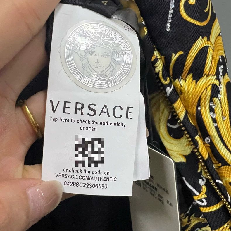 Versace Versace The rhinestone pattern is printed all over the jac Size XXS / US 00 / IT 34 - 4 Thumbnail
