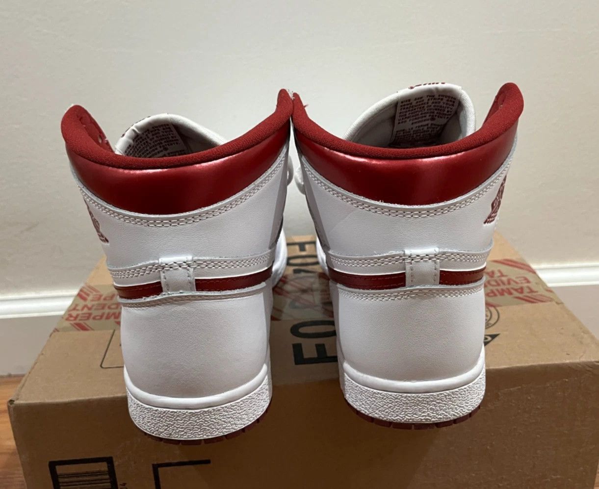 Jordan Brand AIR JORDAN 1 85 Metallic Burgundy Size US 10 / EU 43 - 4 Thumbnail