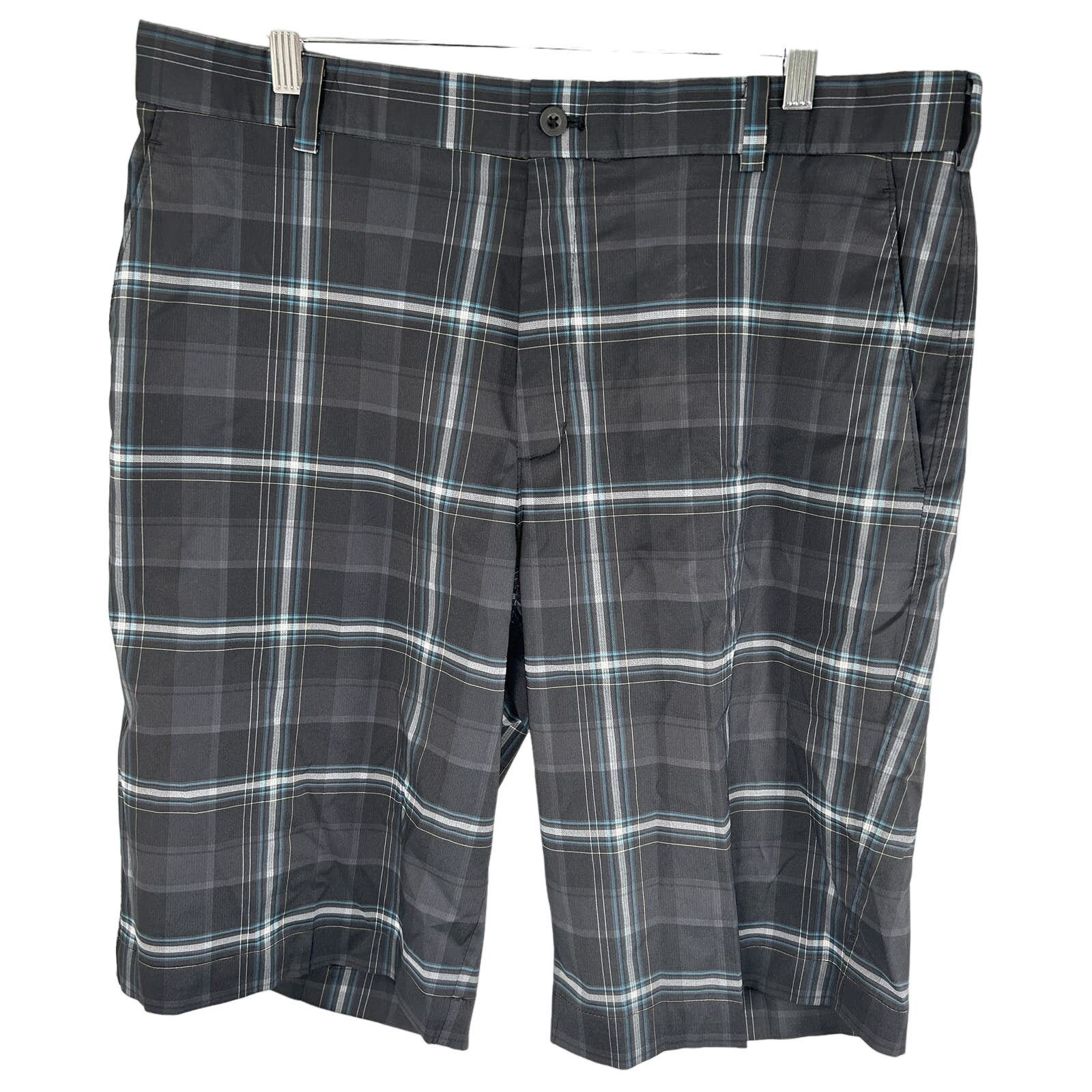 Nike Nike Golf Dri-Fit Athletic Shorts Size 36 Plaid Stripes Gray Size US 36 / EU 52 - 1 Thumbnail