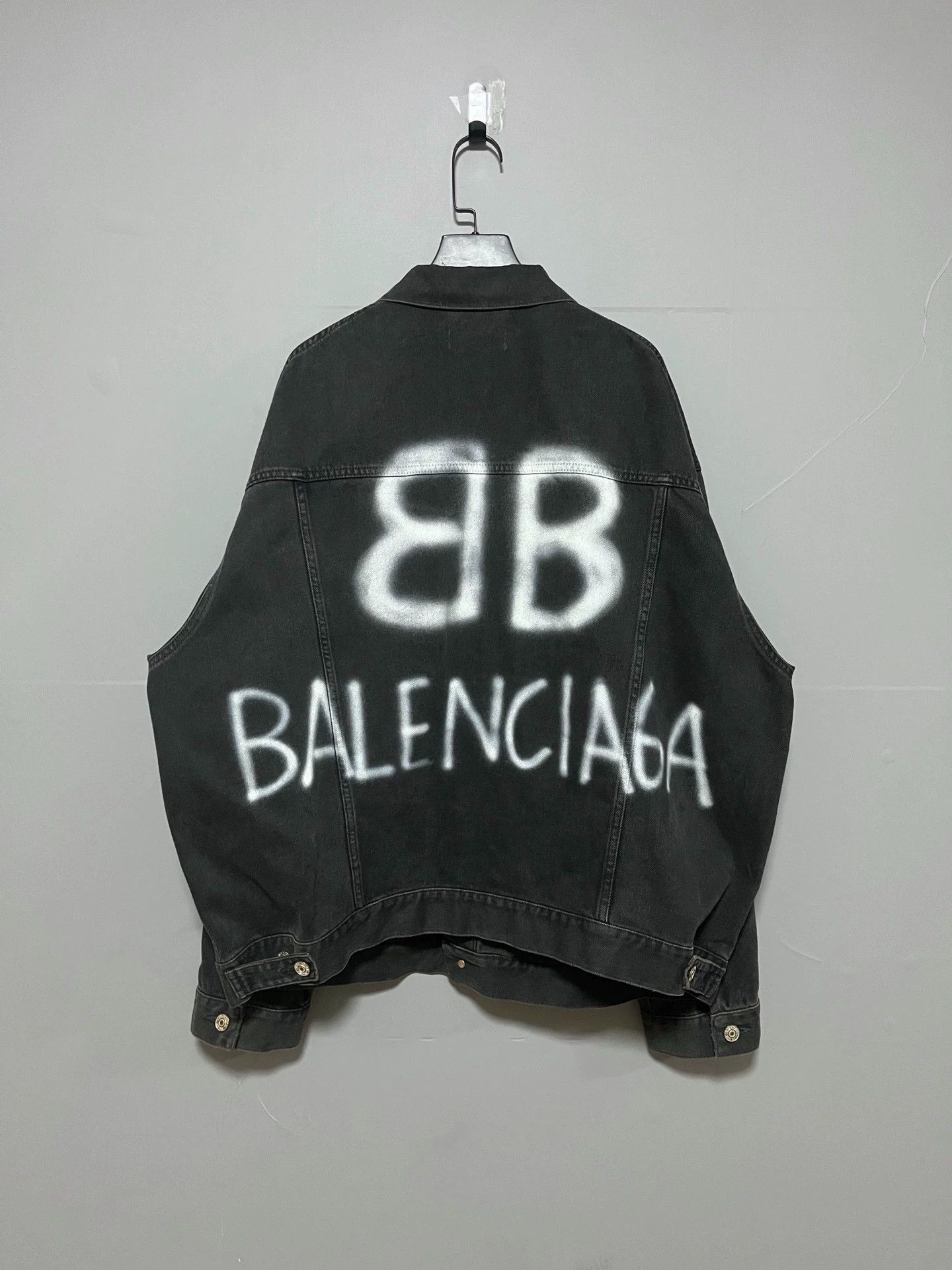 Balenciaga Balenciaga back spray painted double-B graffiti Balenciaga Balenciaga back spray painted double-B graffiti