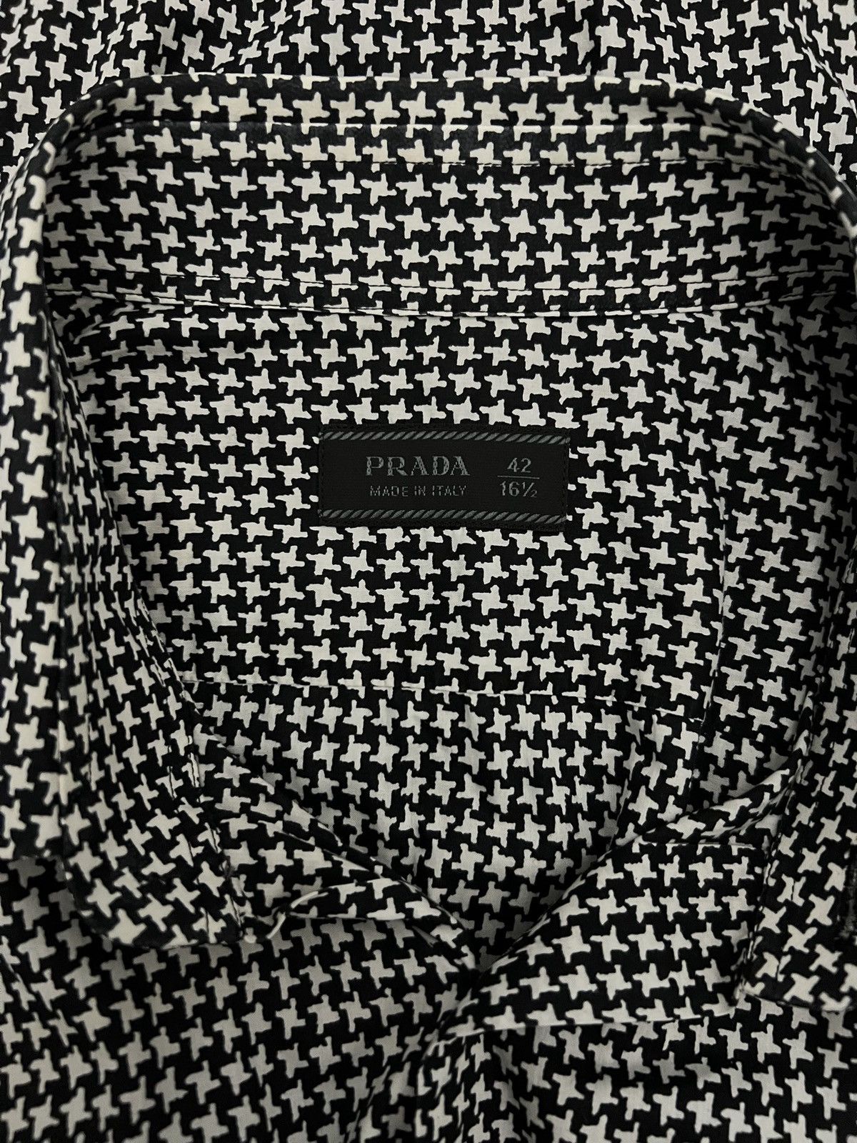 Prada Prada - S/S09 - All Over Print Long Sleeve Dress Shirt Size US L / EU 52-54 / 3 - 10 Thumbnail
