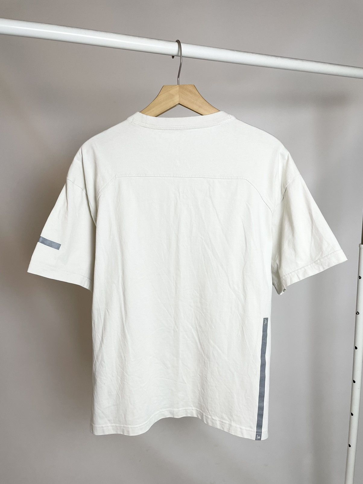 A-COLD-WALL* × Converse Converse x ACW A Cold Wall bone white reflective tee t-shirt Size US S / EU 44-46 / 1 - 18 Thumbnail