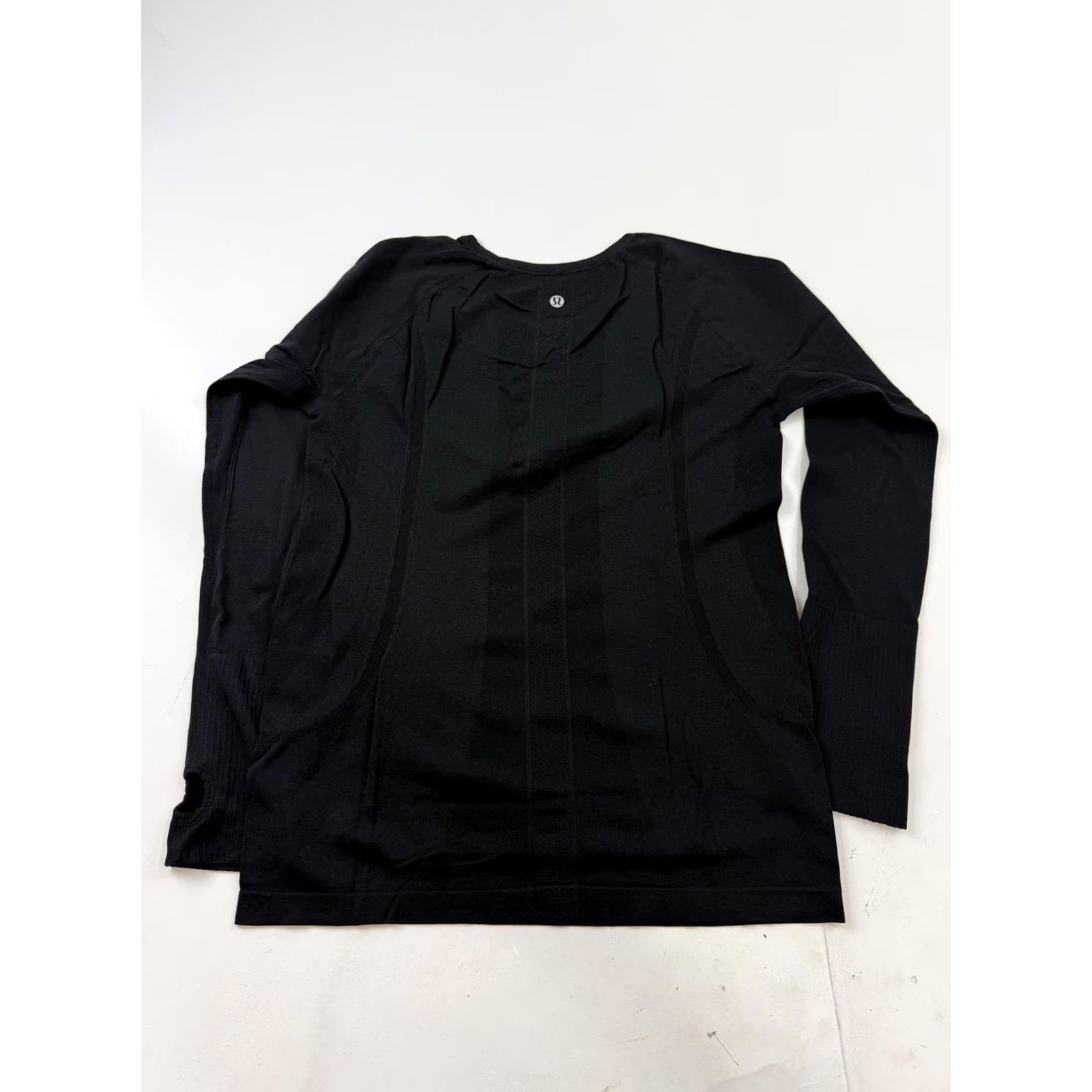 Lululemon Lululemon Swiftly Tech Shirt Womens 8/10 Black Long Sleeve Crew Neck Running Gym Training Top Size M / US 6-8 / IT 42-44 - 6 Thumbnail