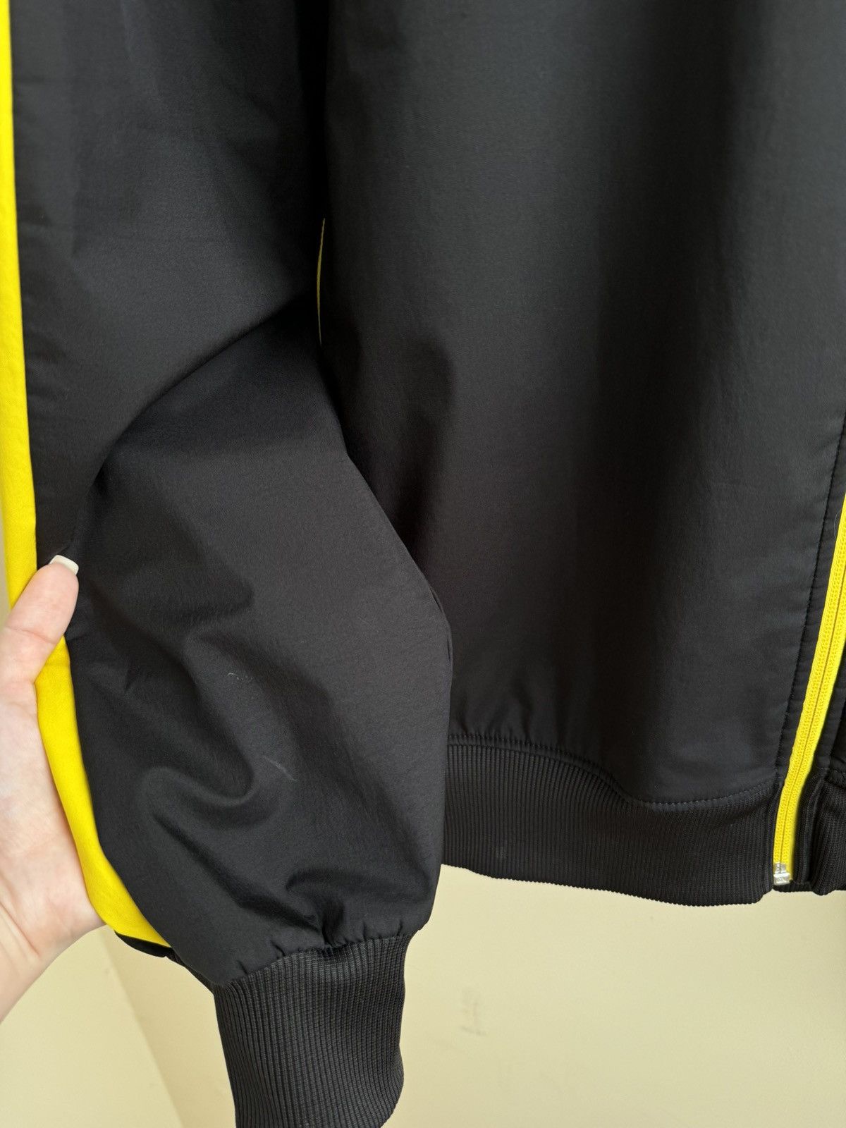 Puma BVB jersey jacket Borussia Dortmund Zip Up Training Track XL Size US XL / EU 56 / 4 - 6 Thumbnail