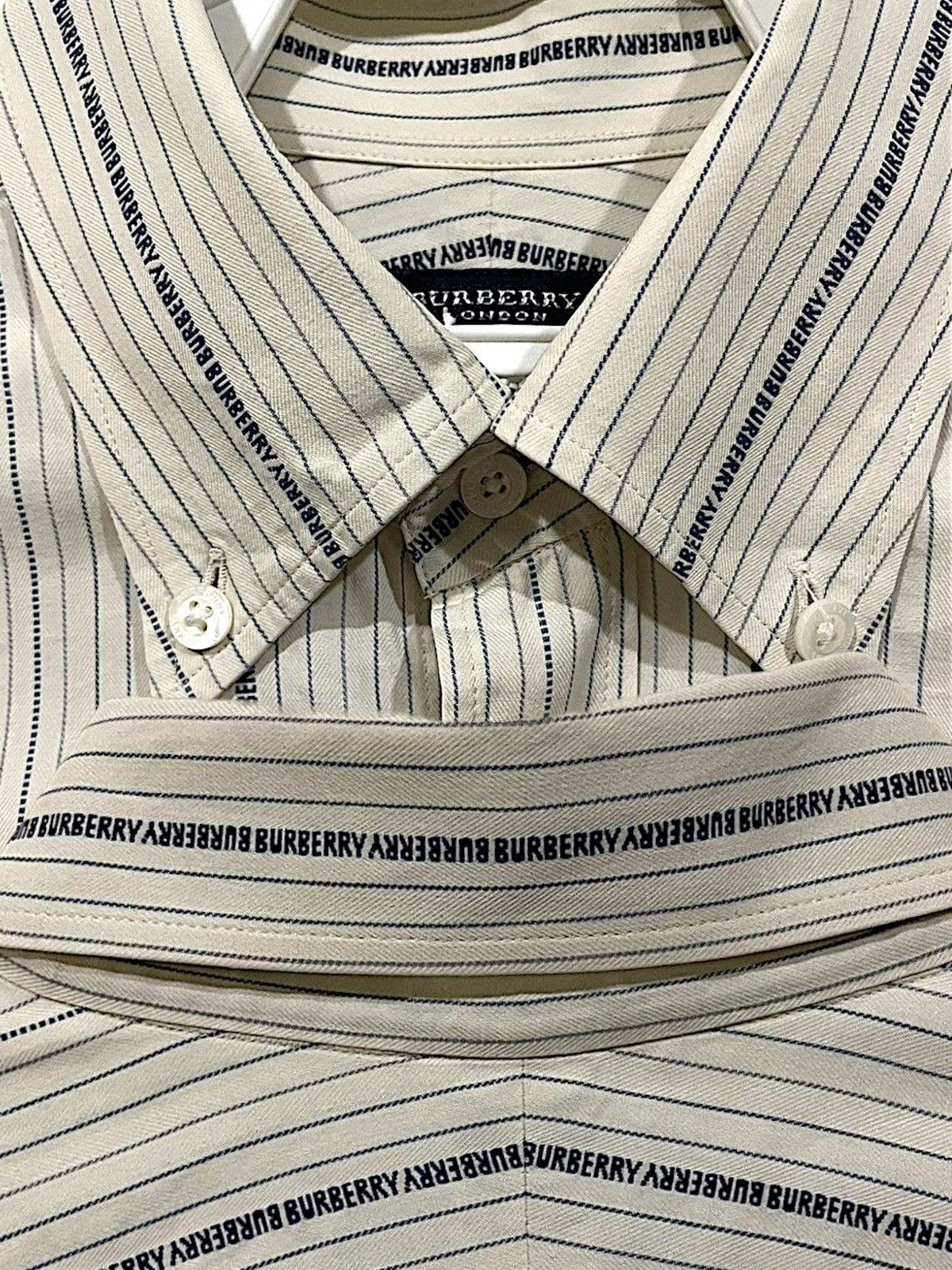 Burberry Burberry Spellout All Over Thin Stripe Shirts Size US L / EU 52-54 / 3 - 2 Thumbnail