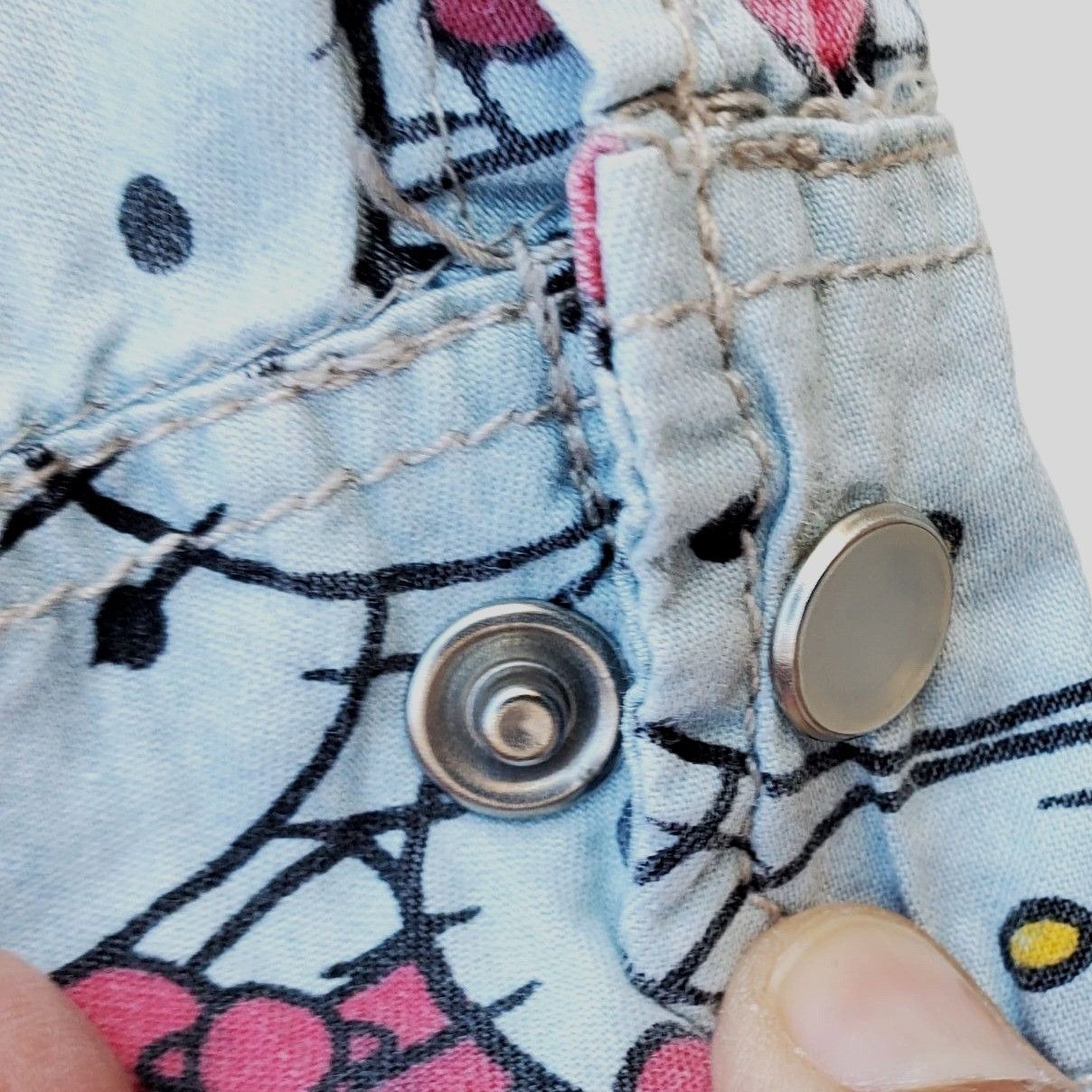 Other Hello Kitty Pearl Snap Shirt Cotton Long Sleeve Western Wome Size S / US 4 / IT 40 - 6 Thumbnail