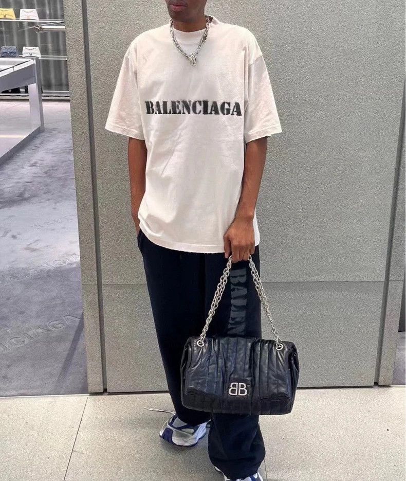 Balenciaga Balenciaga Letter T-shirt with round neck wear effect Size US XS / EU 42 / 0 - 9 Thumbnail