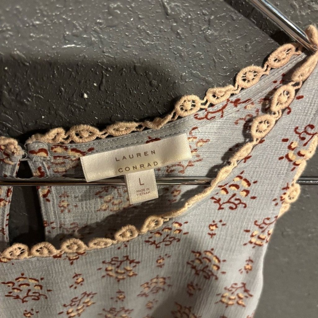 Lauren Conrad Floral Sleeveless Lauren Conrad Blouse Size L / US 10 / IT 46 - 4 Thumbnail
