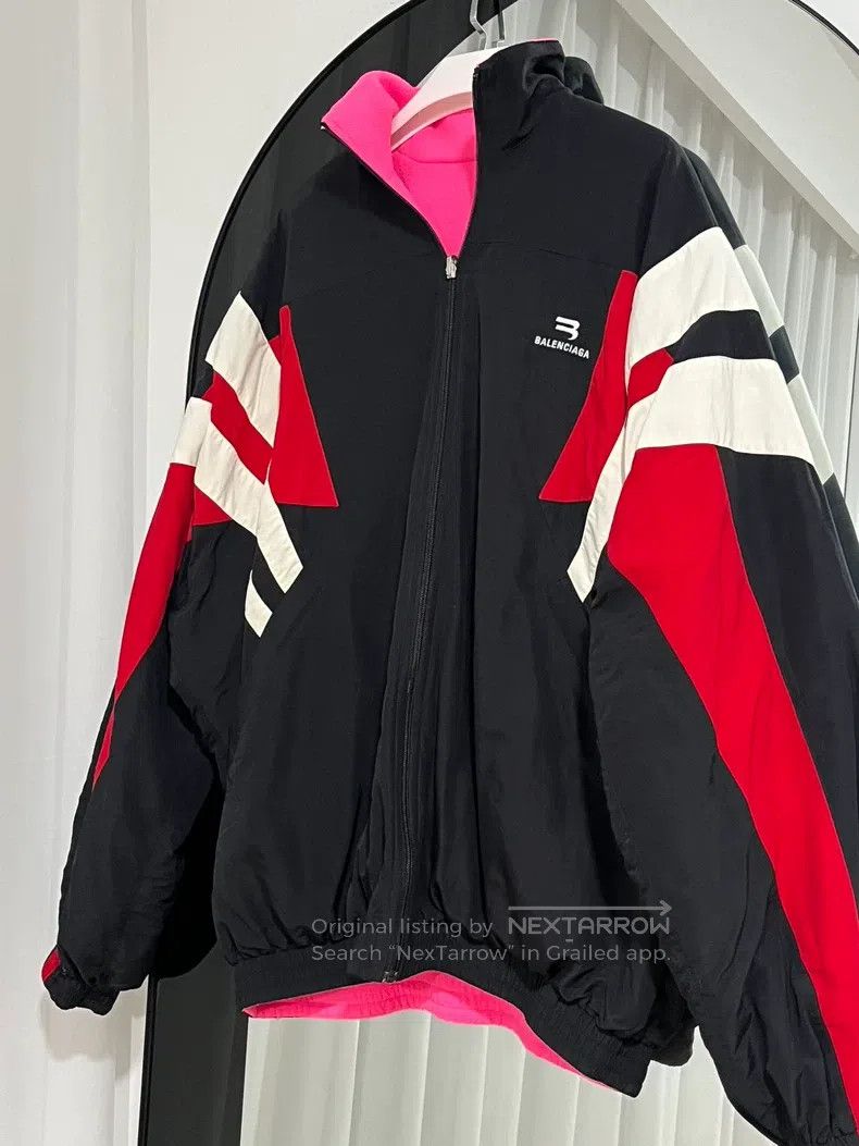 Balenciaga Balenciaga Black and Red Combined Two-Sided Wearable Cotto Size US XS / EU 42 / 0 - 1 Thumbnail