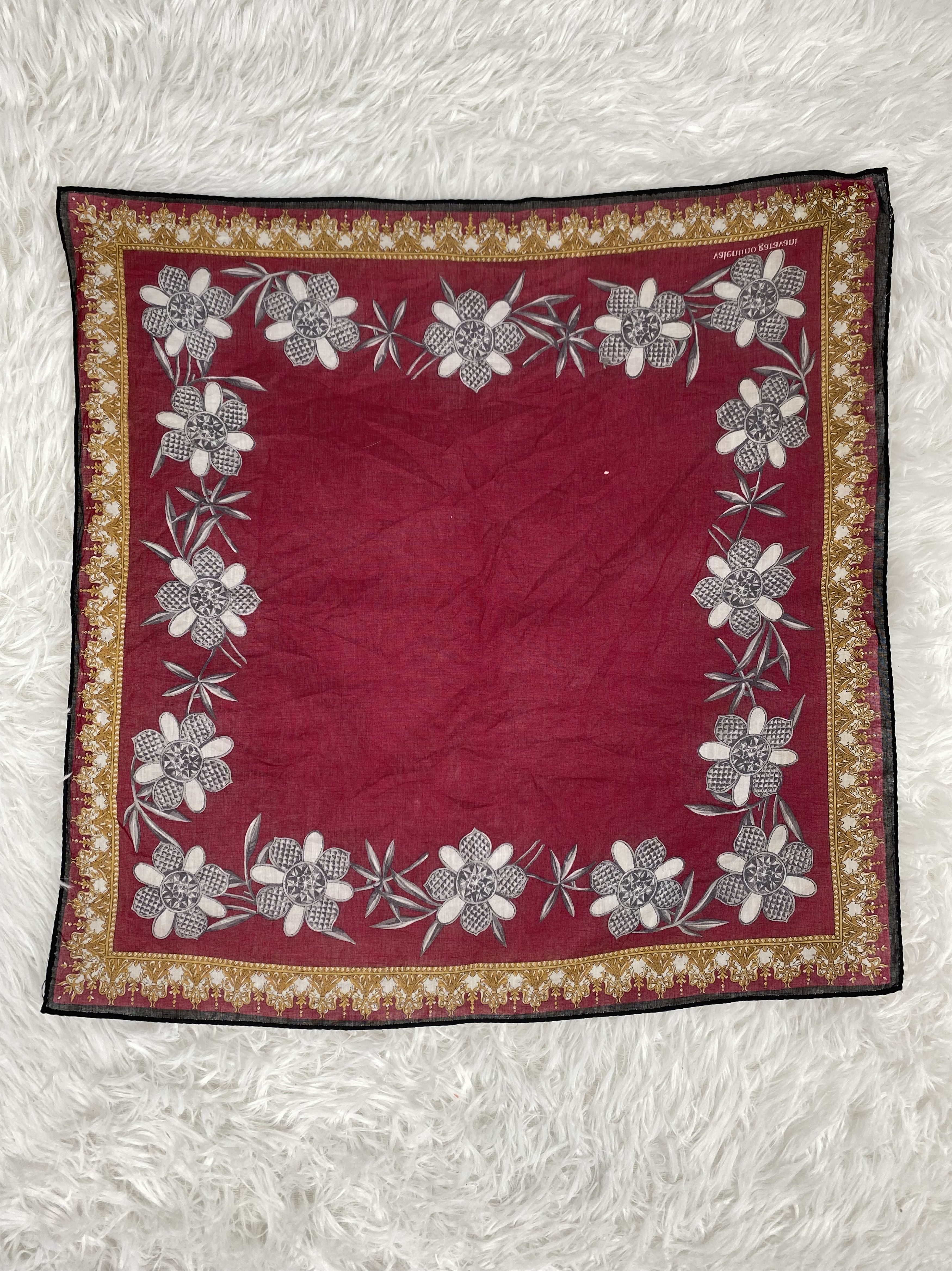 Vintage Vintage Valentino Garavani Handkerchief Neckerchief PH0969 Size ONE SIZE - 4 Thumbnail