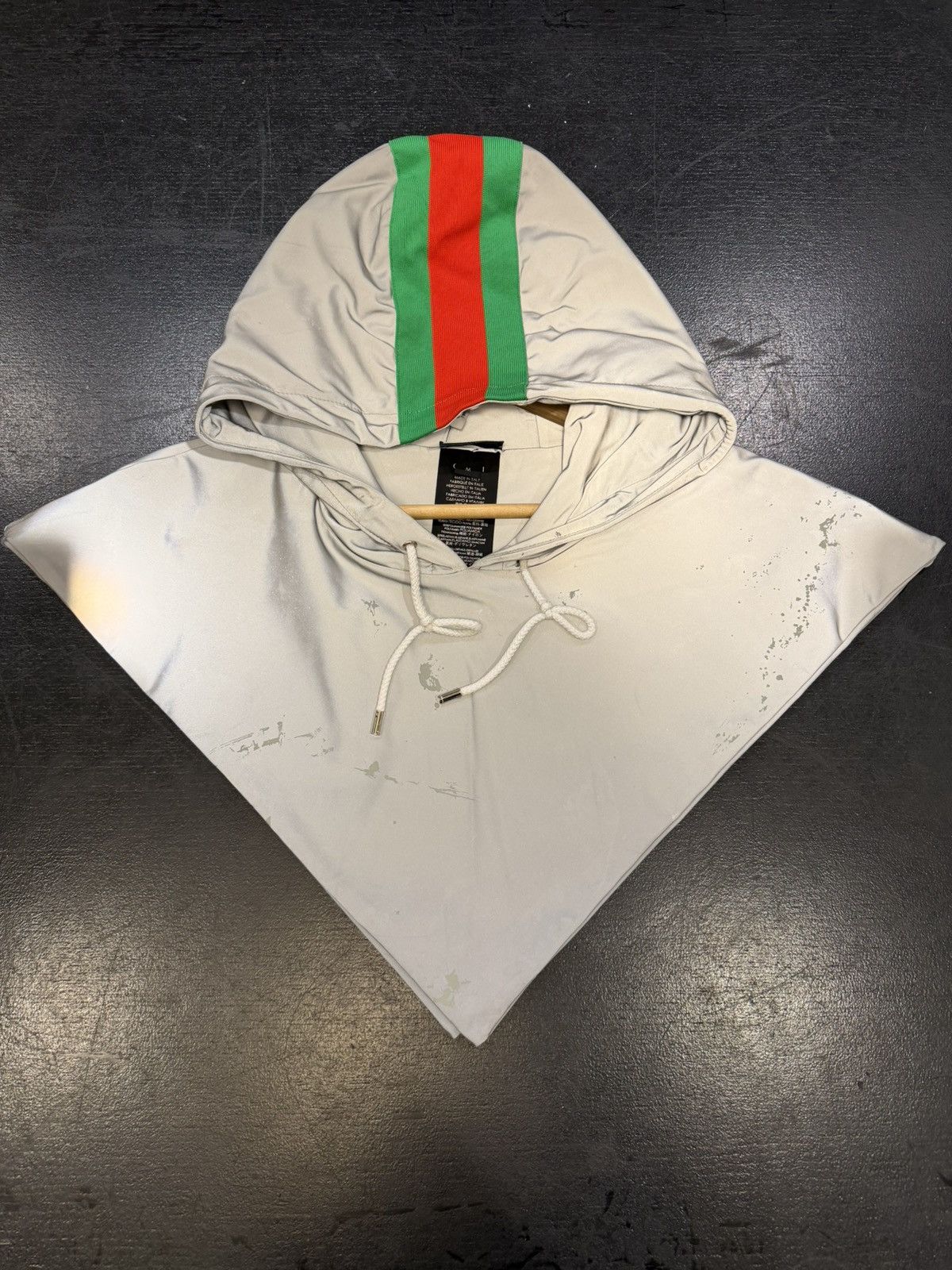 Gucci Gucci Web Stripe Reflective Hood - Silver Size US M / EU 48-50 / 2 - 5 Thumbnail