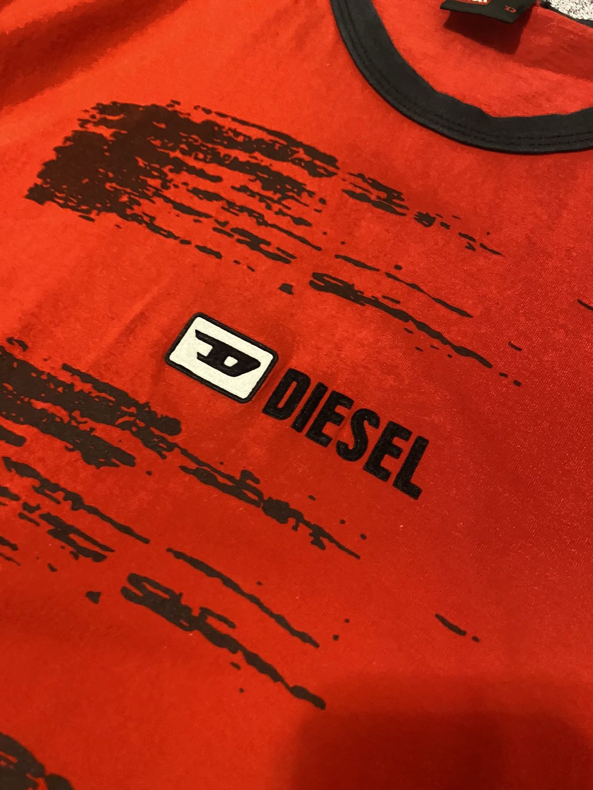 Diesel × Vintage 00s Vintage Diesel Archive Faded Y2k Logo Graphic T-shirt Size US L / EU 52-54 / 3 - 6 Thumbnail