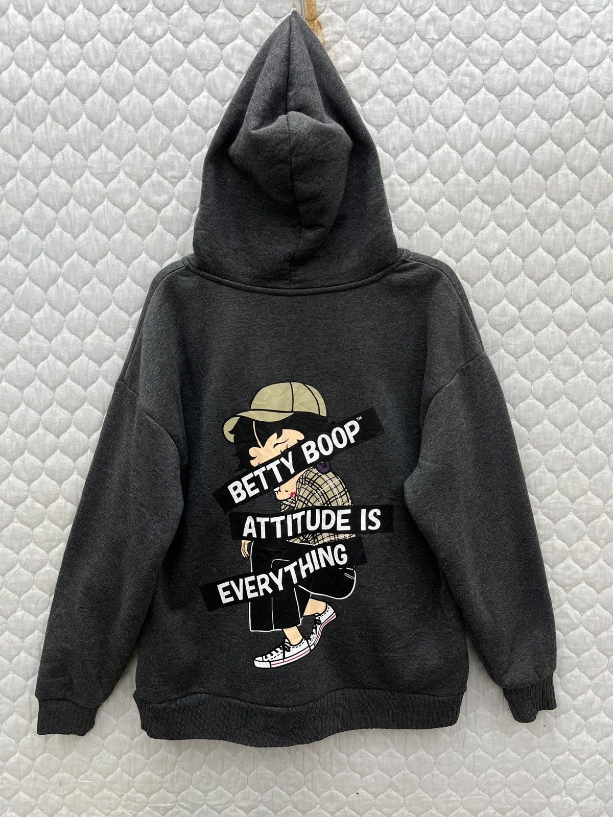 Other 🔥🔥🔥STEALS BETTY BOOP BIG LOGO PRINT Size US L / EU 52-54 / 3 - 1 Thumbnail
