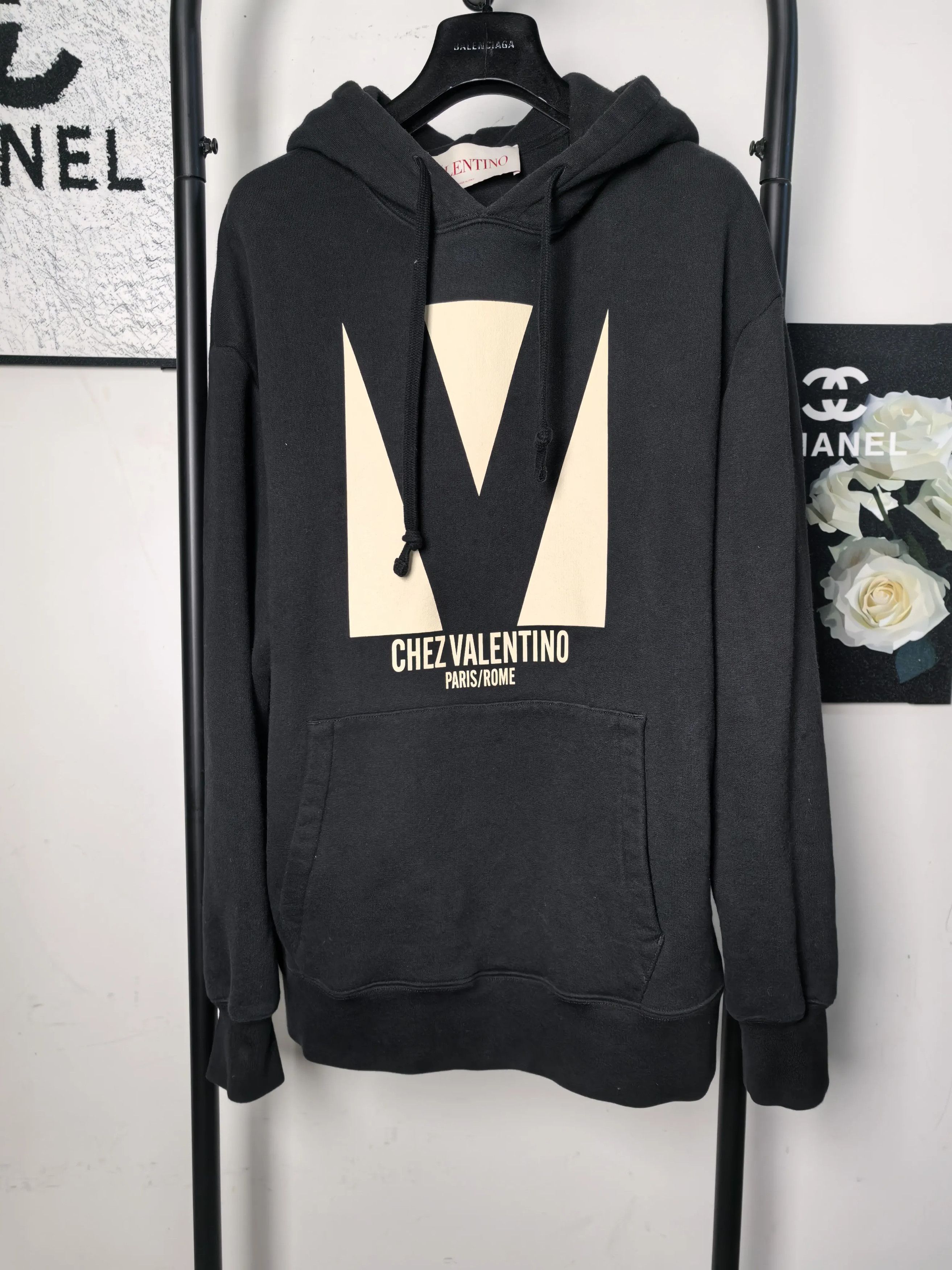 Valentino Valentino White Hoodie l Men Size US L / EU 52-54 / 3 - 1 Thumbnail