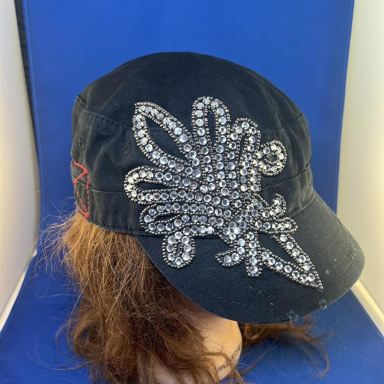 Other Stylish y2k Black Cap with Rhinestone Embellishment Size ONE SIZE - 2 Thumbnail