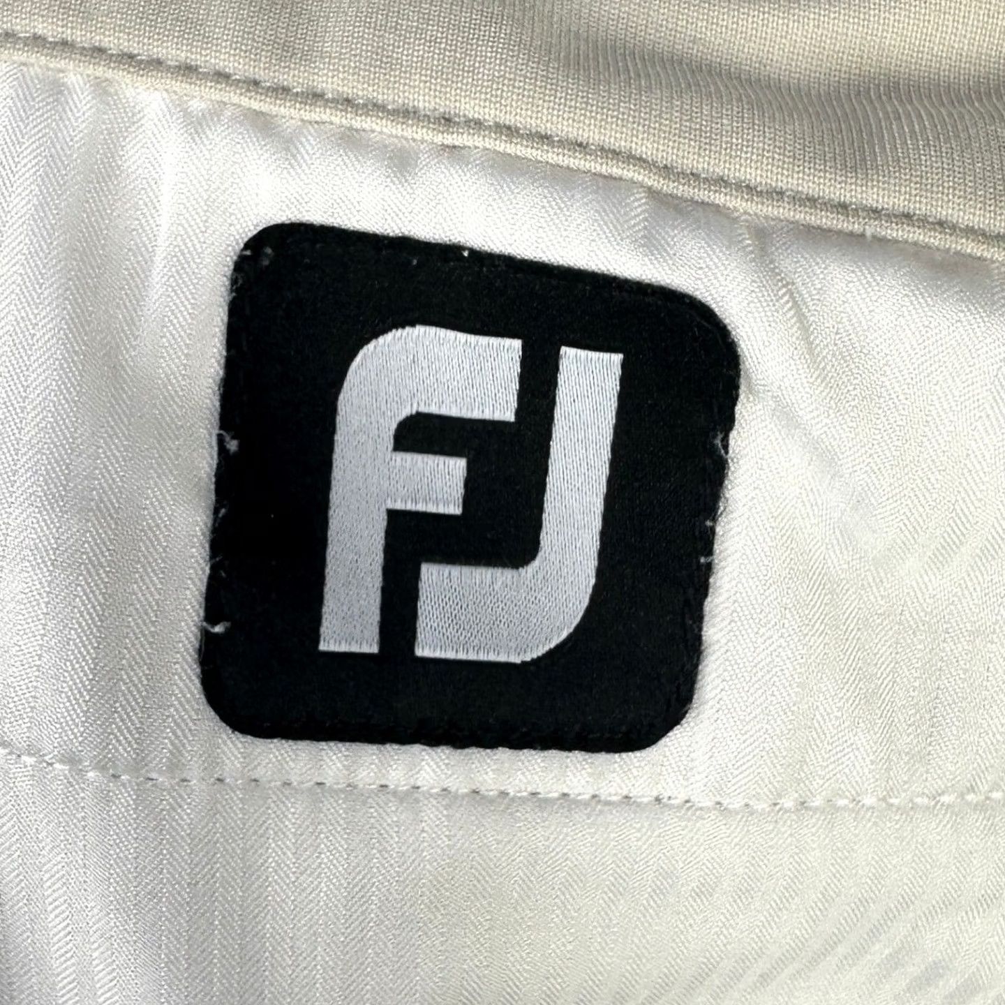 Footjoy FootJoy FJ Mens Chino Golf Shorts 38 Beige Performance Flat Front Pocket Logo Shirt? Size US 38 / EU 54 - 3 Thumbnail