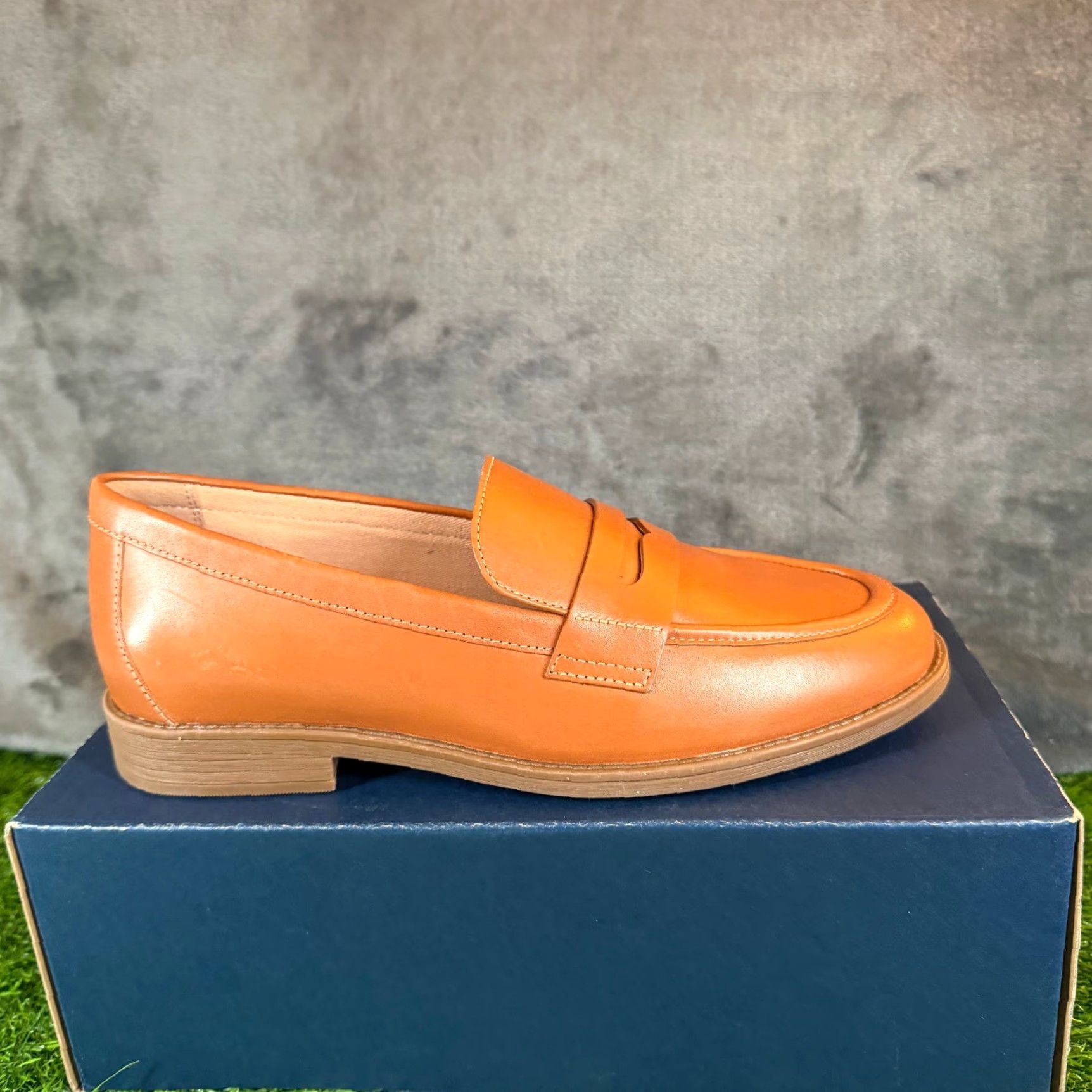 Cole Haan VINTAGE Cole Haan Haverhill Penny Loafers British Tan Leather W31769 Womens 6.5 B Holiday? Size US 7 / IT 37 - 2 Thumbnail