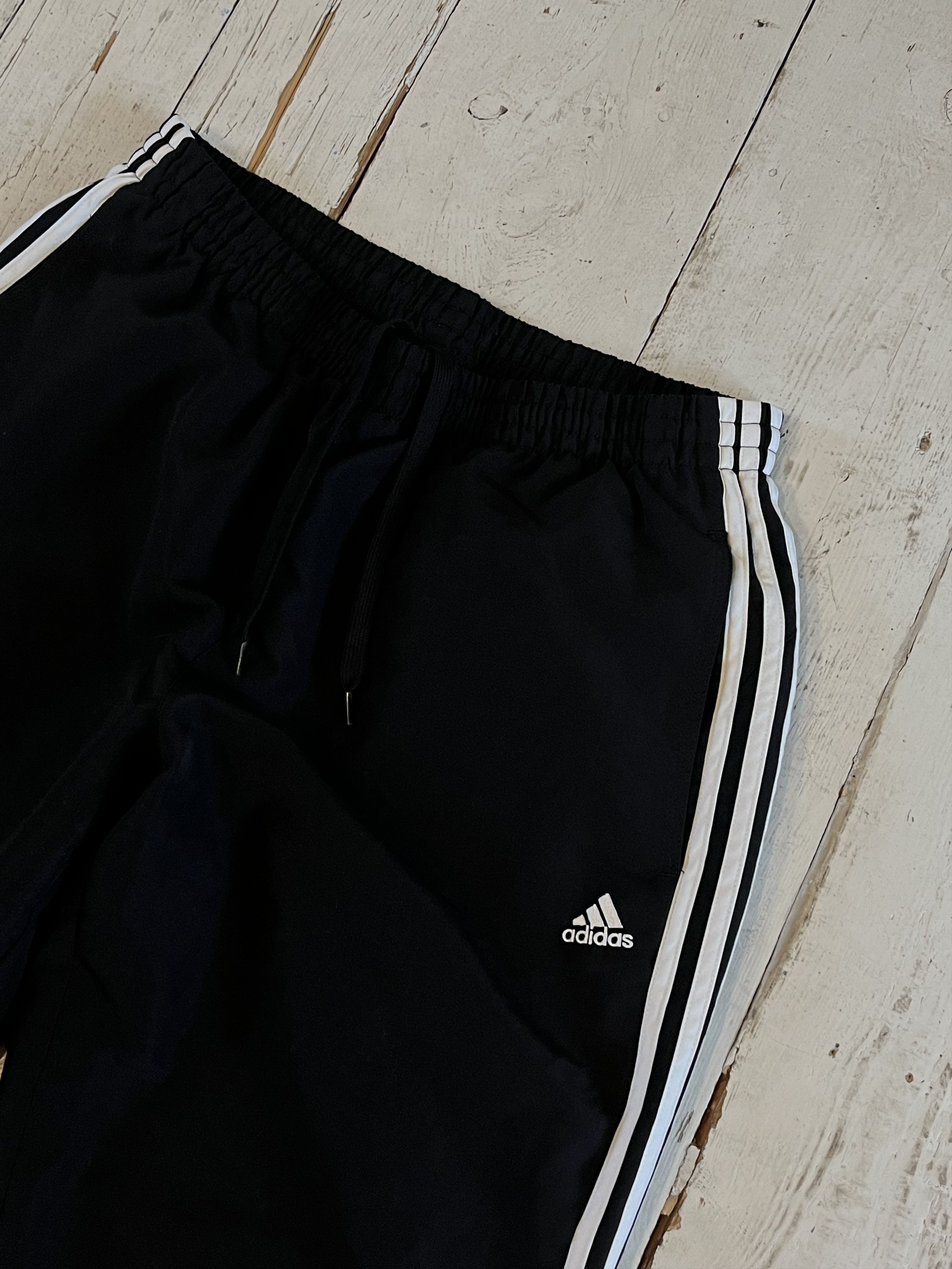 Adidas × Vintage ♻️ y2k Adidas Parachute Nylon Baggy Track Pants ♻️ Size US 34 / EU 50 - 3 Thumbnail