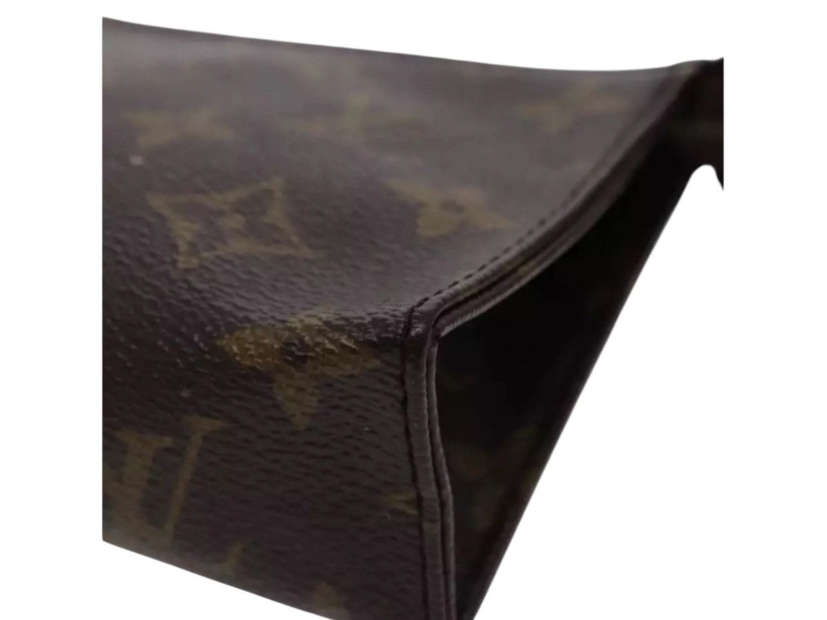 Louis Vuitton LOUIS Vuitton Monogram Pochette Toilettry Canvas Pouch EUC Size ONE SIZE - 11 Thumbnail