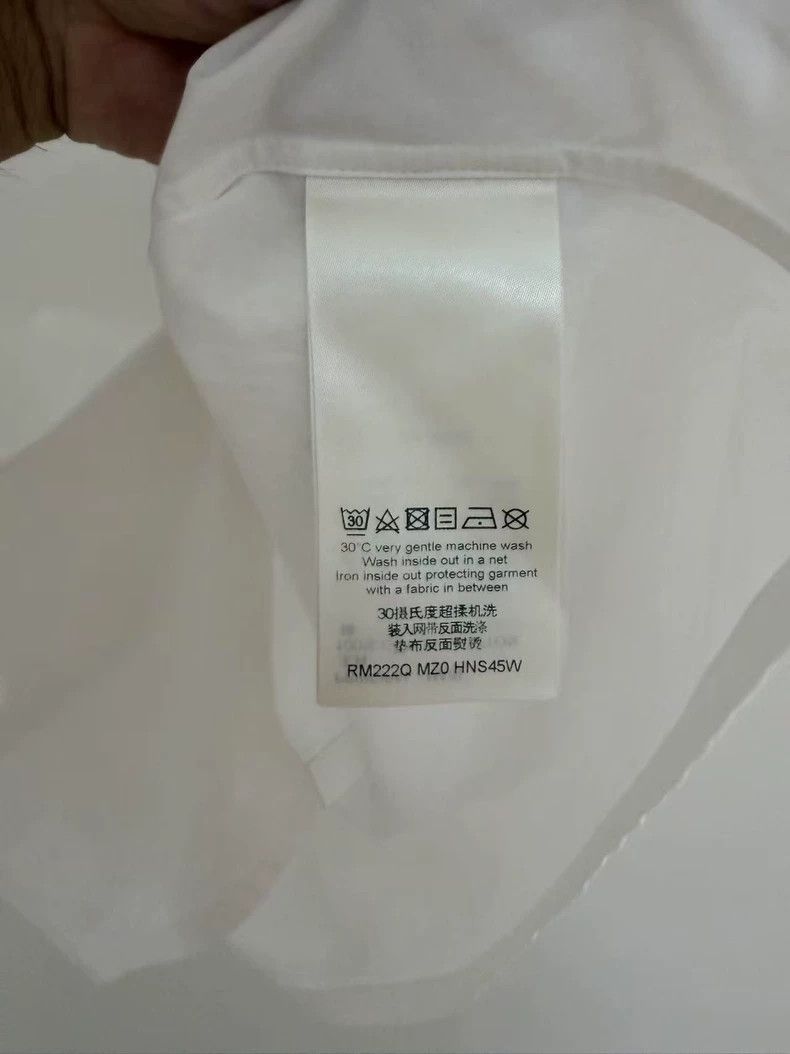 Louis Vuitton Louis Vuitton White printed logo short sleeve shirt Size US M / EU 48-50 / 2 - 6 Thumbnail