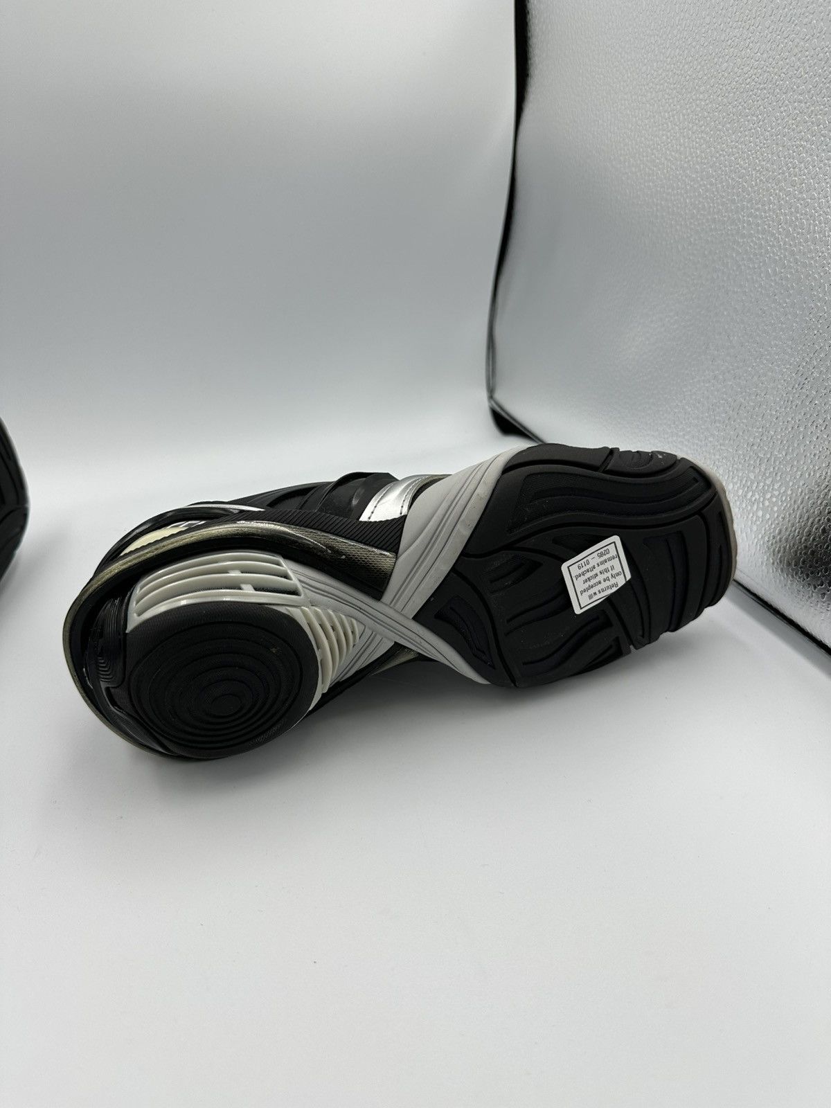Balenciaga Balenciaga Pyrex Sneakers Size US 6 / EU 39 - 12 Thumbnail
