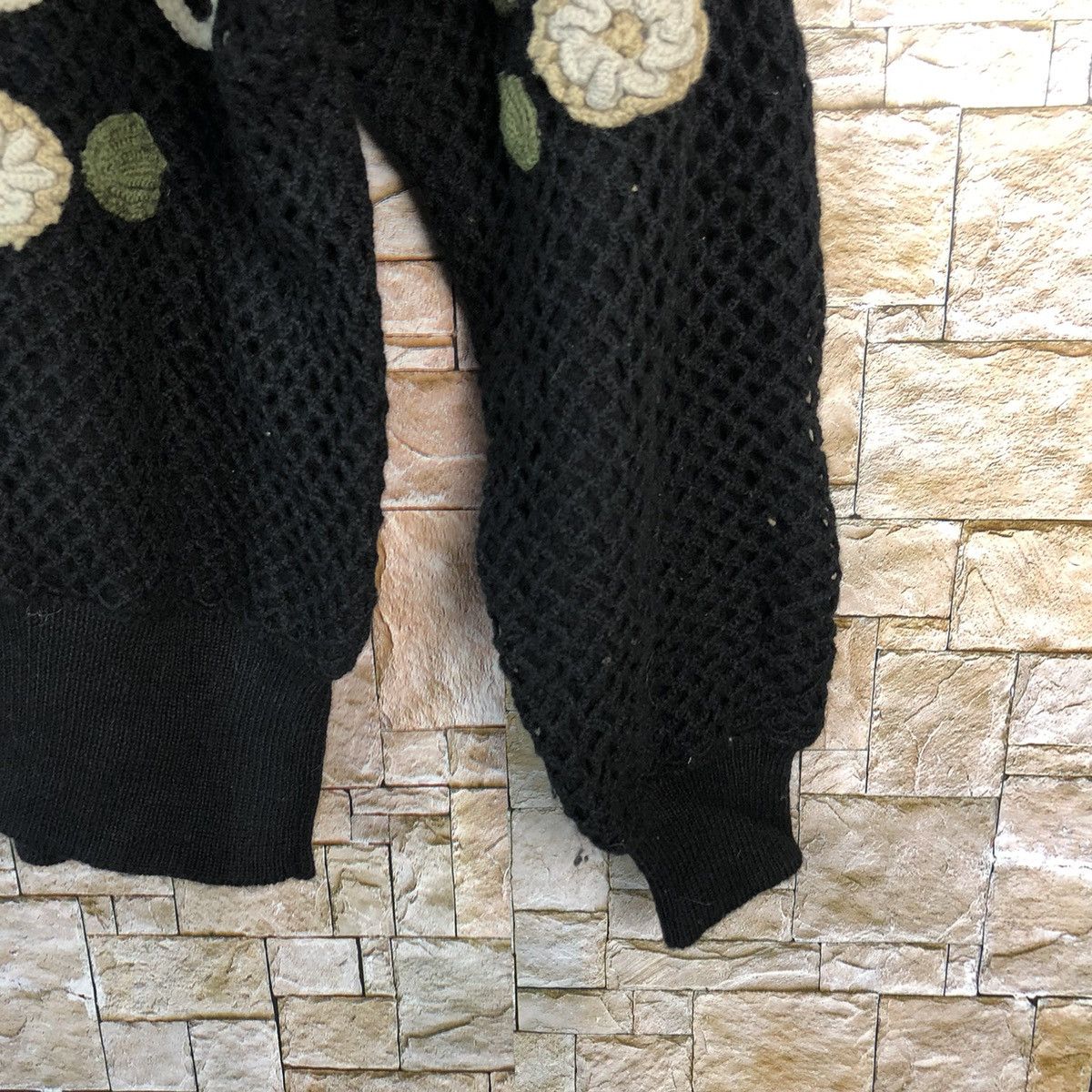 Vintage June Bride Black crochet art Cardigan knitted vintage #A371 Size M / US 6-8 / IT 42-44 - 8 Thumbnail