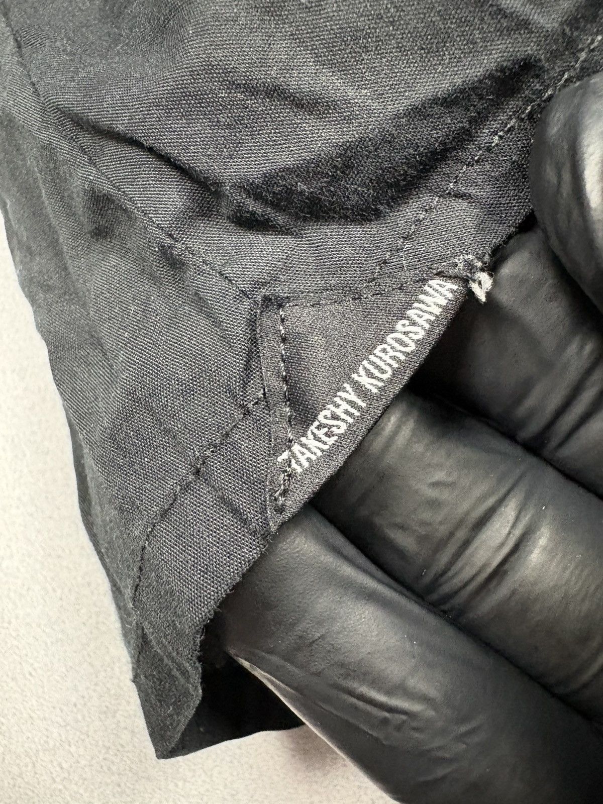 Takeshy Kurosawa Takeshy Kurosawa Black Artisanal Wrinkled Shirt Archive 00s Size US L / EU 52-54 / 3 - 10 Thumbnail
