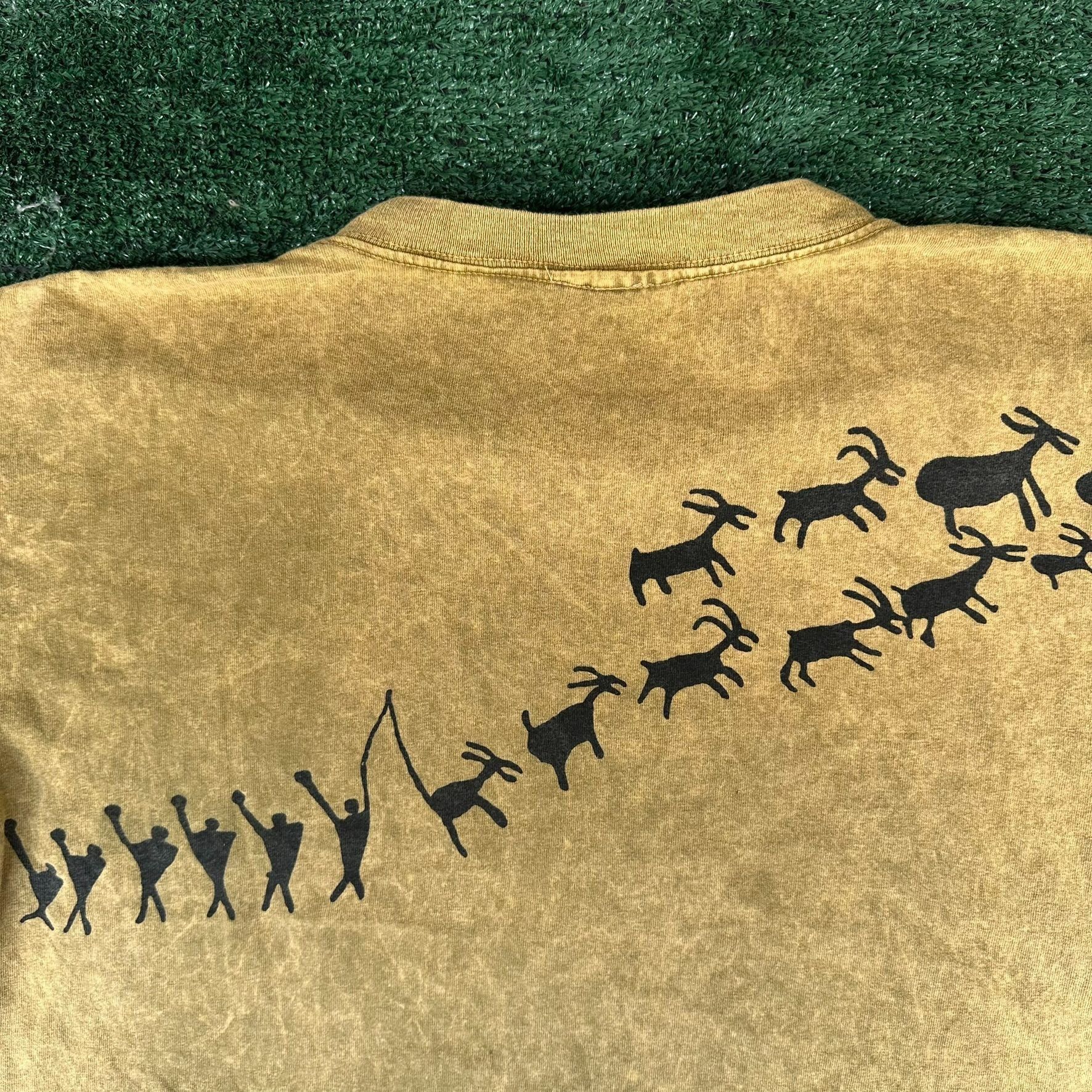 Vintage Vintage 90s Native Indian Cave Art T-Shirt Tie Dye Tan XL Si Size US XL / EU 56 / 4 - 7 Thumbnail
