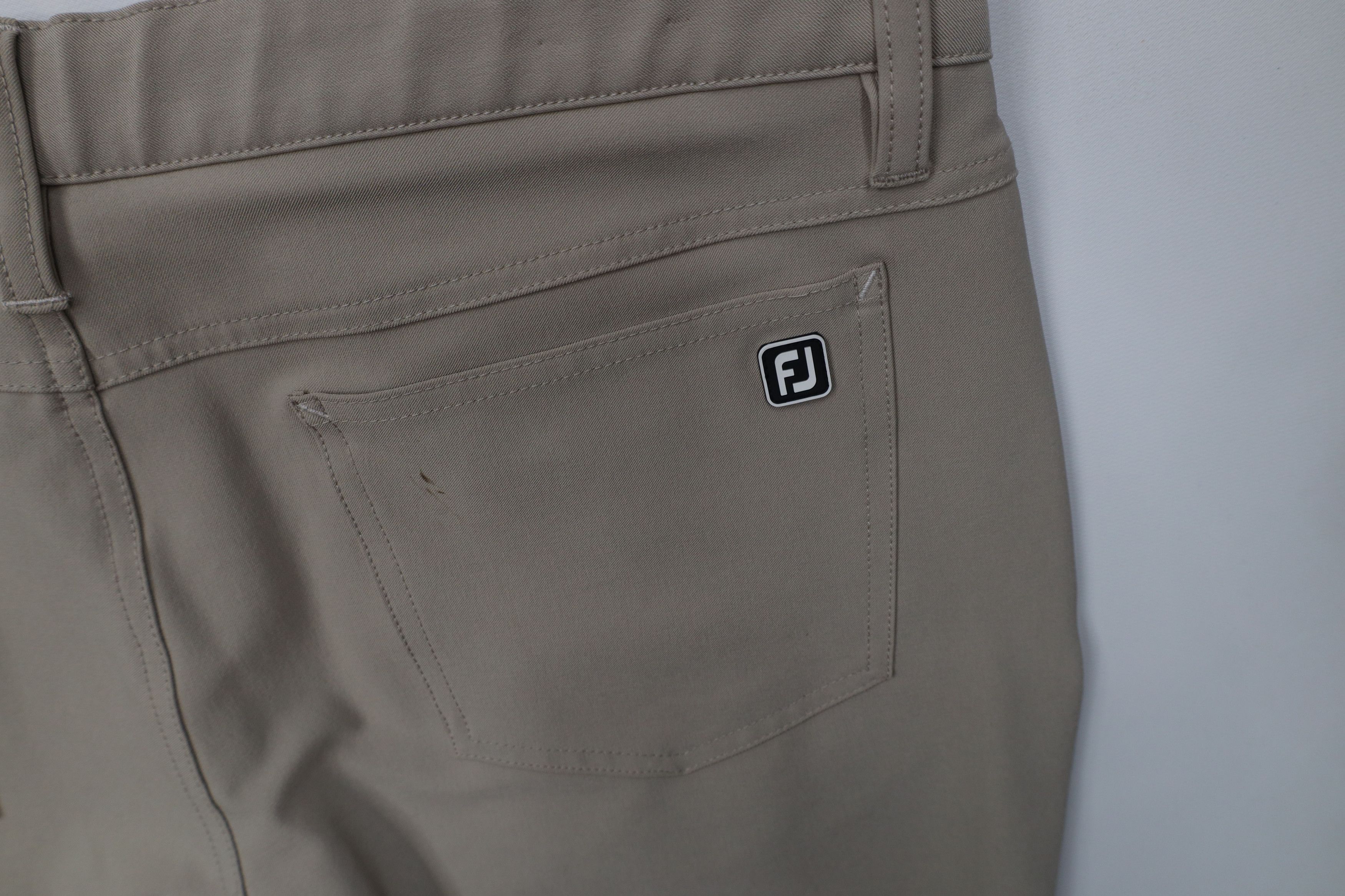 Footjoy FootJoy Golf Straight Leg Golfing Chino Pants Trousers Khaki Size US 36 / EU 52 - 12 Thumbnail