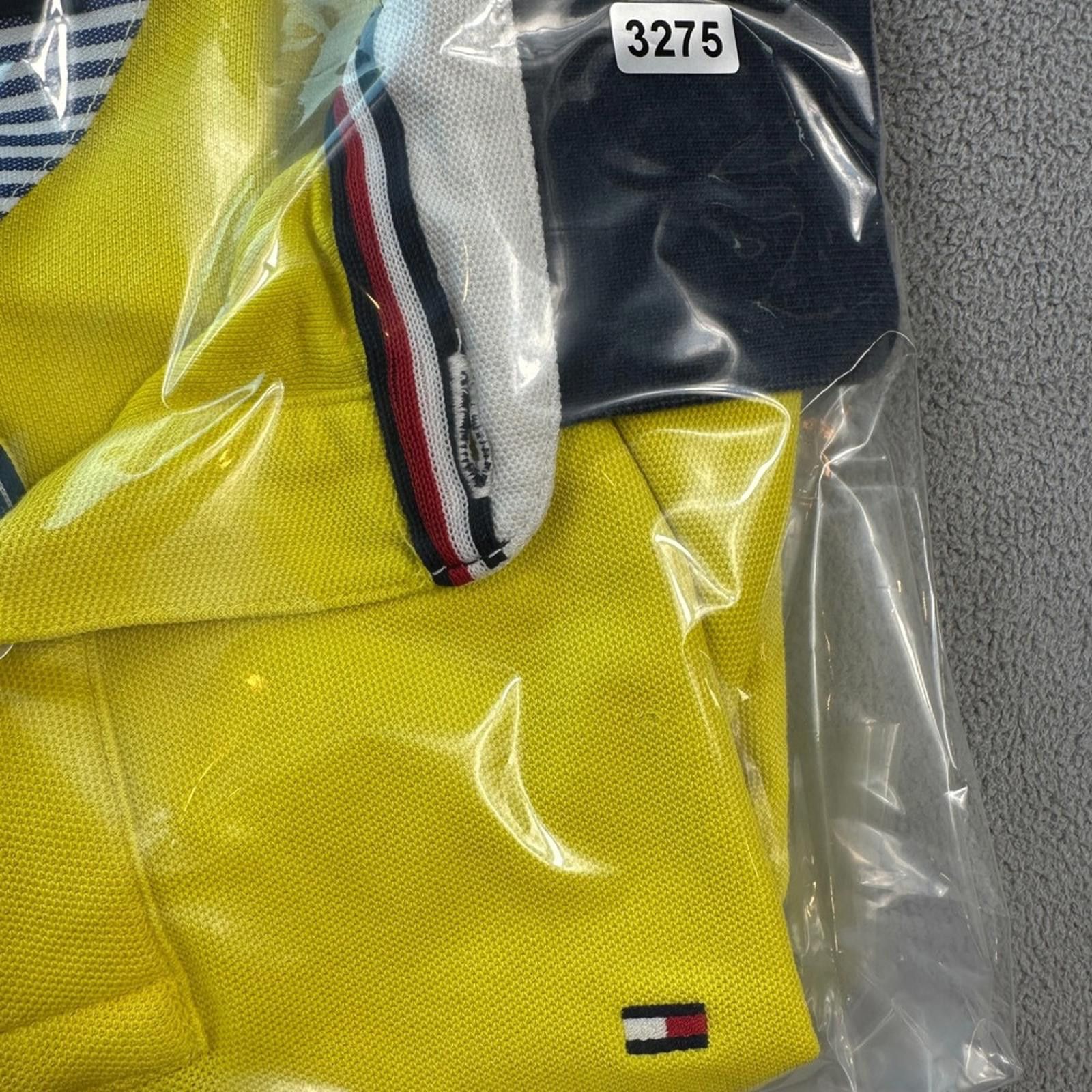 Tommy Hilfiger Tommy Hilfiger Polo Shirt L Mens Bright Yellow Short Sleeve Size US L / EU 52-54 / 3 - 9 Thumbnail