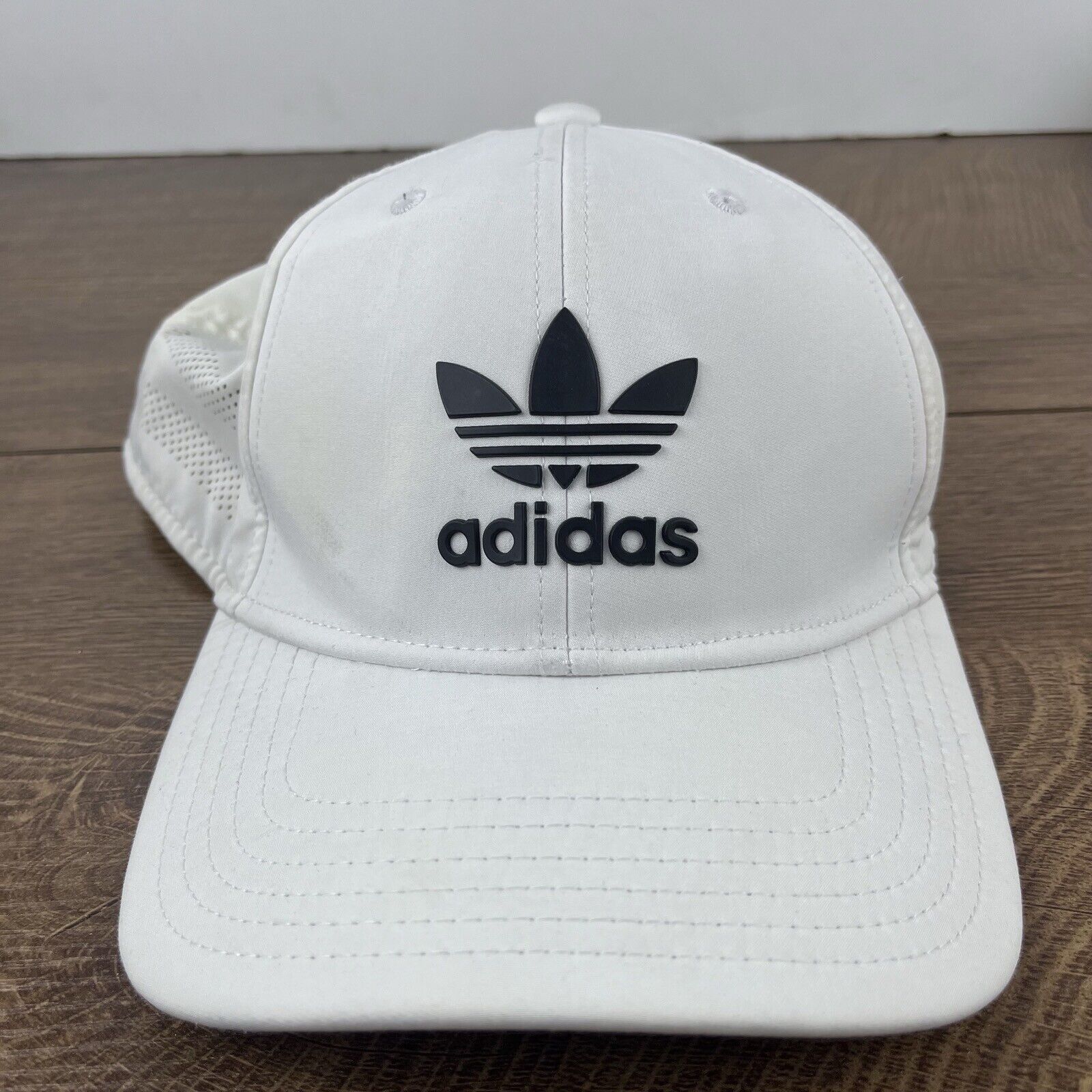 Adidas Adidas Snapback Hat Adidas Snapback Hat White Adjustable Hat Size ONE SIZE - 4 Thumbnail
