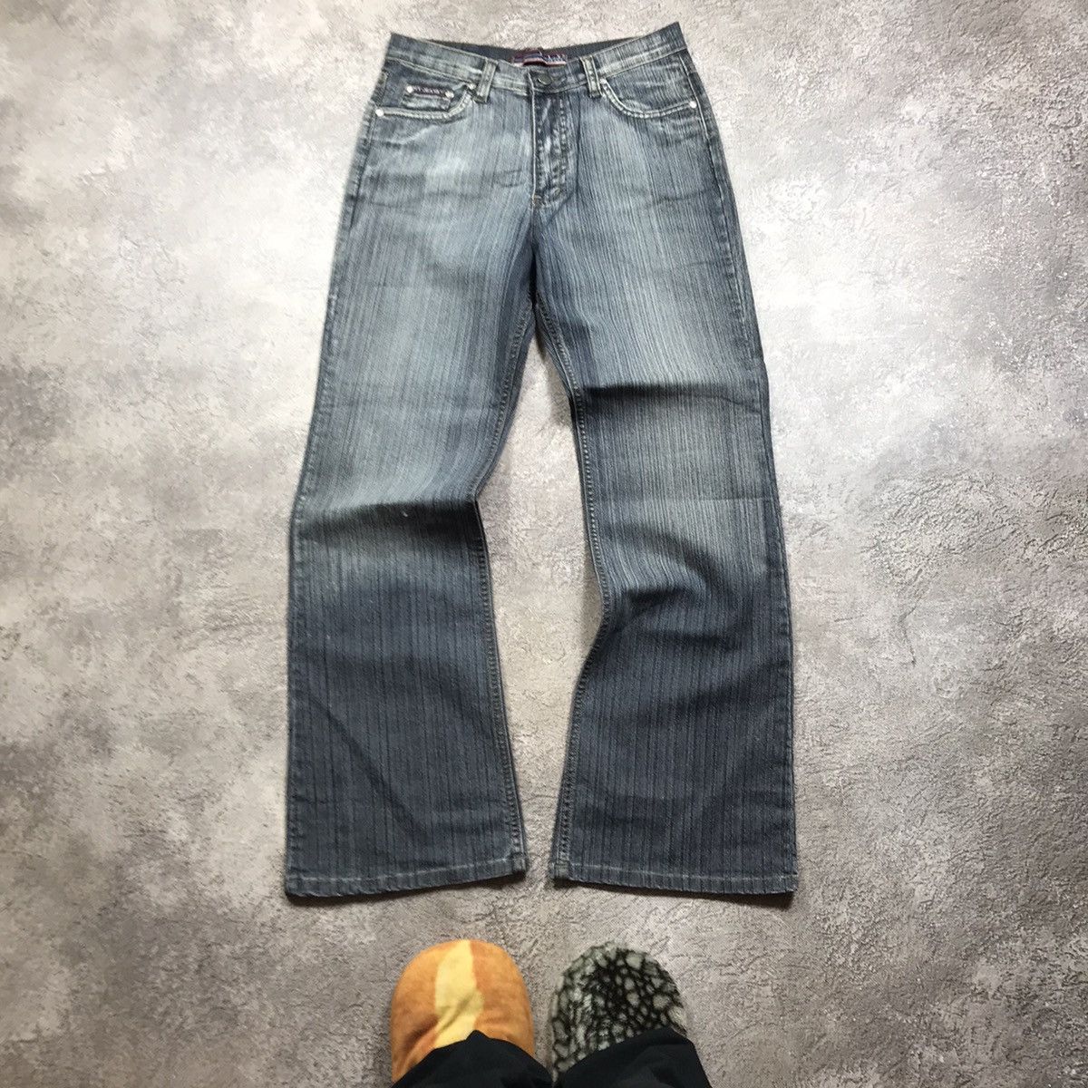 Vintage Vintage Y2K Japanese Baggy Distressed Flare Jeans W28 Swag Size 28" / US 6 / IT 42 - 2 Thumbnail