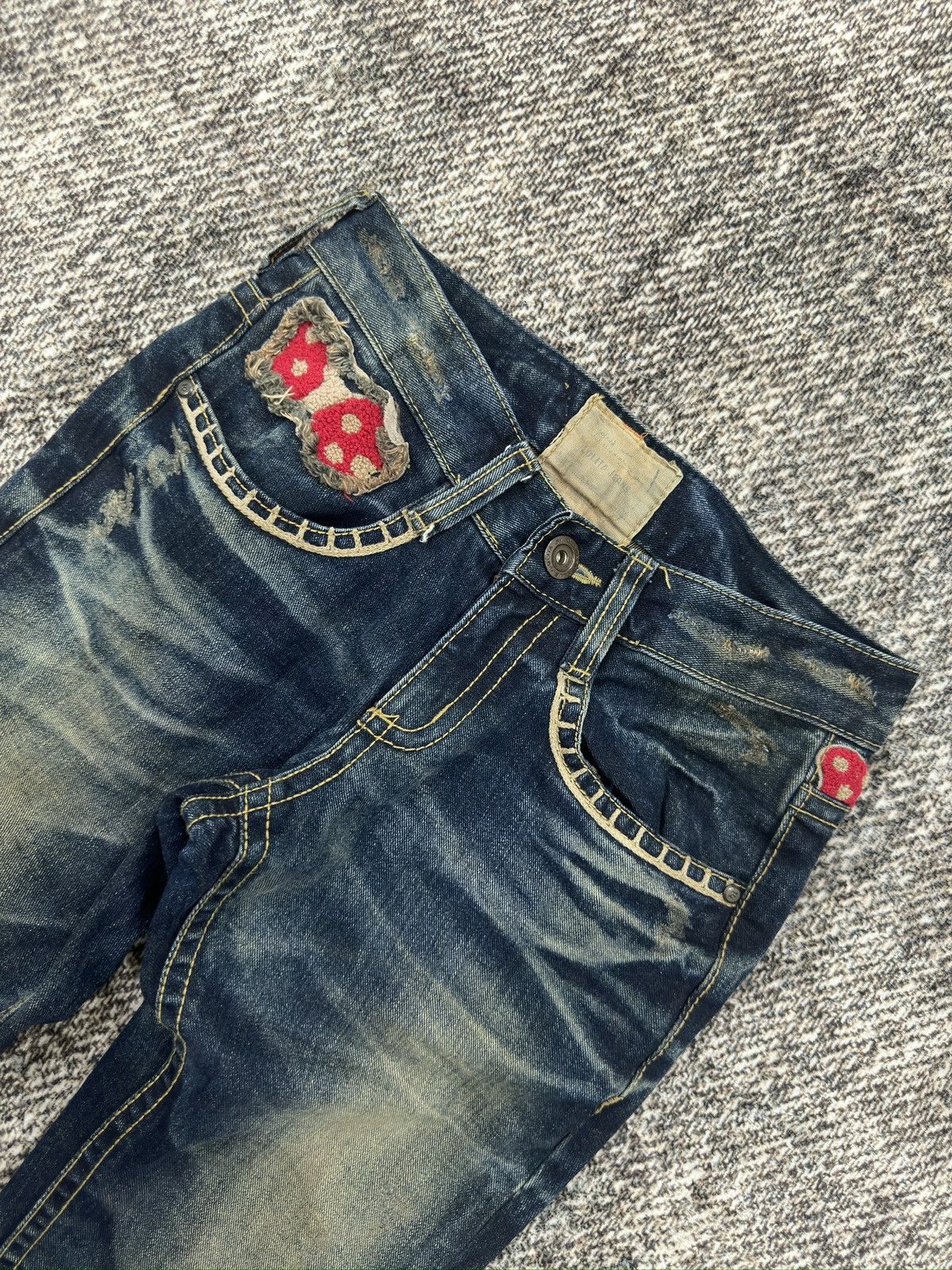 If Six Was Nine × Japanese Brand Yoshitomo Nara x Lolita Rare Jeans Size US 30 / EU 46 - 3 Thumbnail