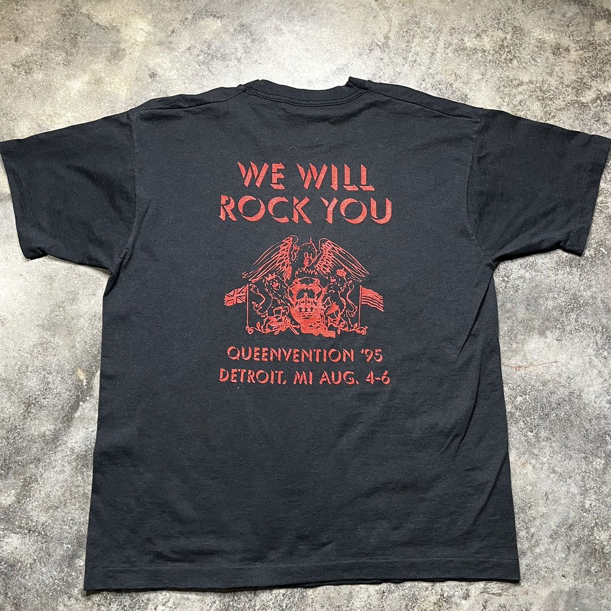 Vintage vintage 1995 queen tour convention tshirt Size US XL / EU 56 / 4 - 1 Thumbnail