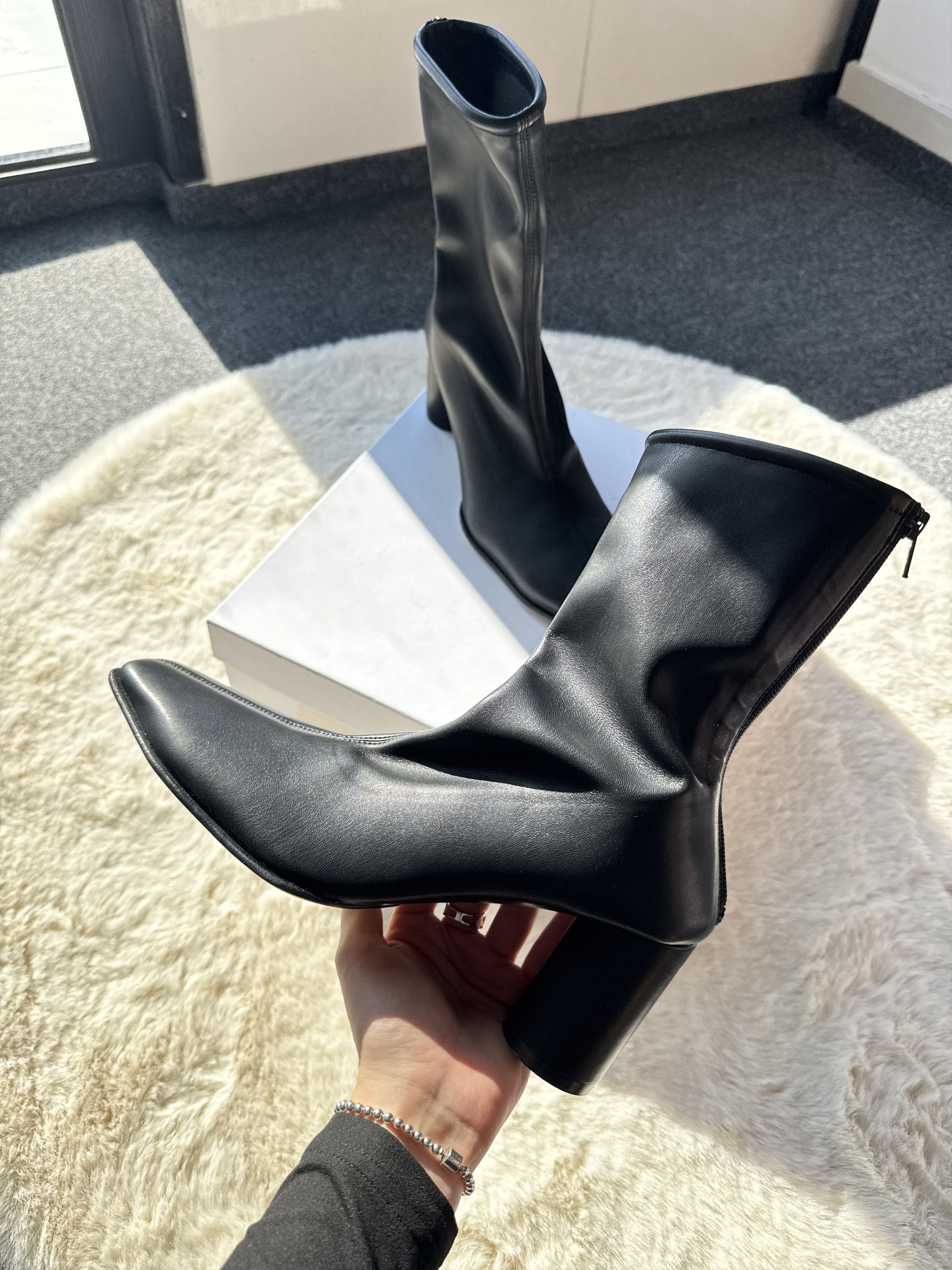 Maison Margiela Maison Margiela MM6 black leather ankle boots 40 Size US 10 / IT 40 - 6 Thumbnail